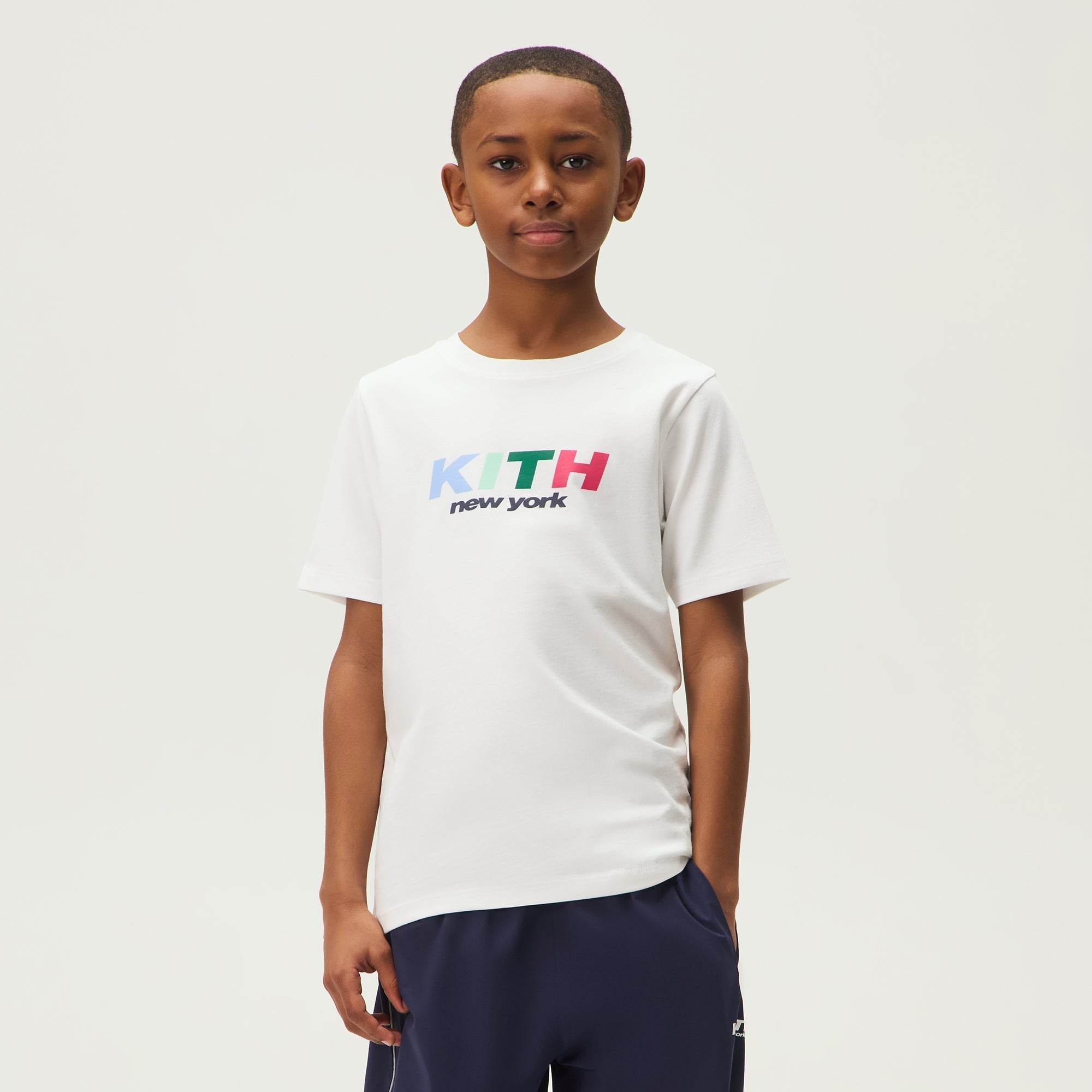 新品未開封 KITH ライトブルー Tシャツ 3T Kith Kids New York Graphic Tee - White – Kith Japan