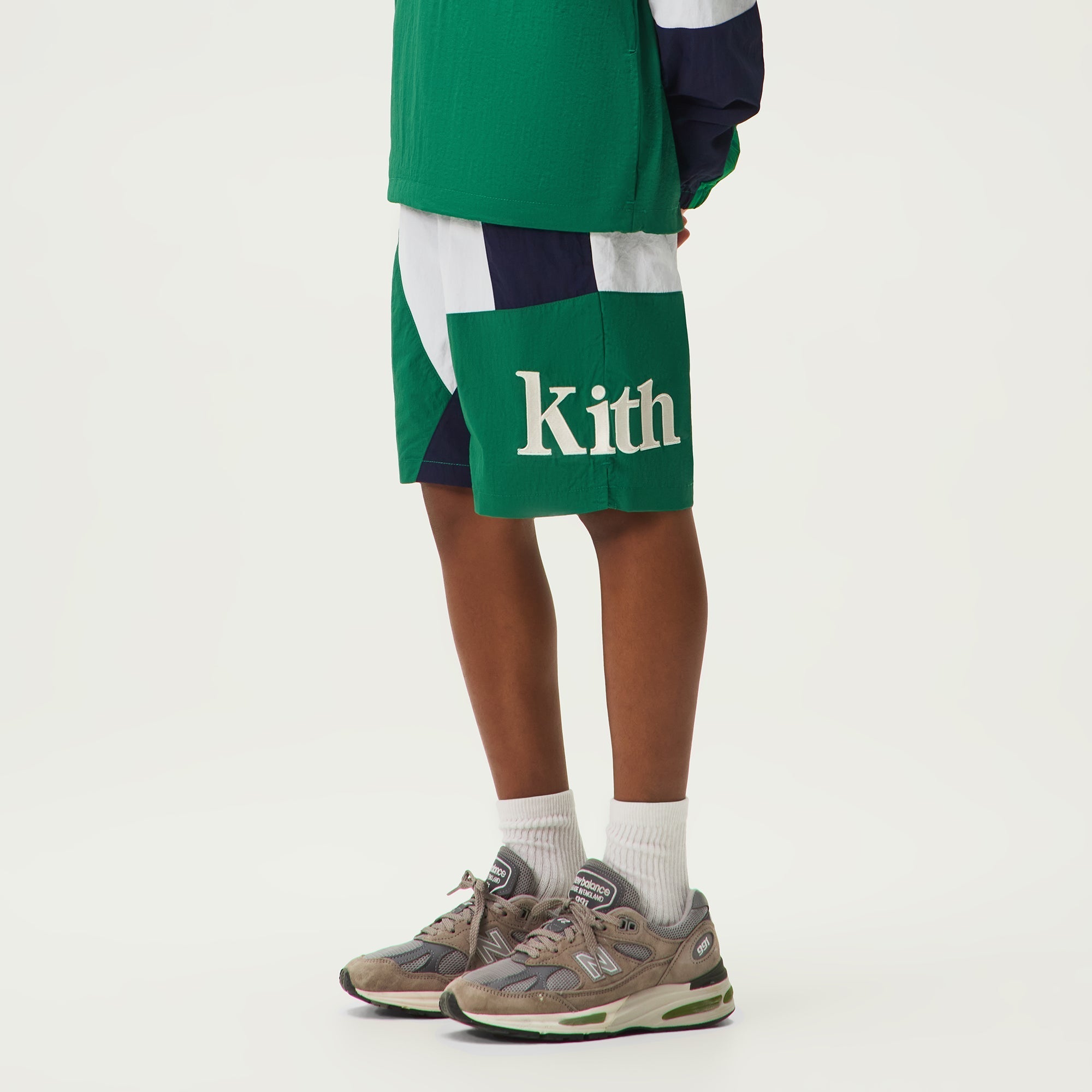 kith セットアップ　グリーン　Mサイズ Kith Kids Spring Active 2026 – Kith Japan