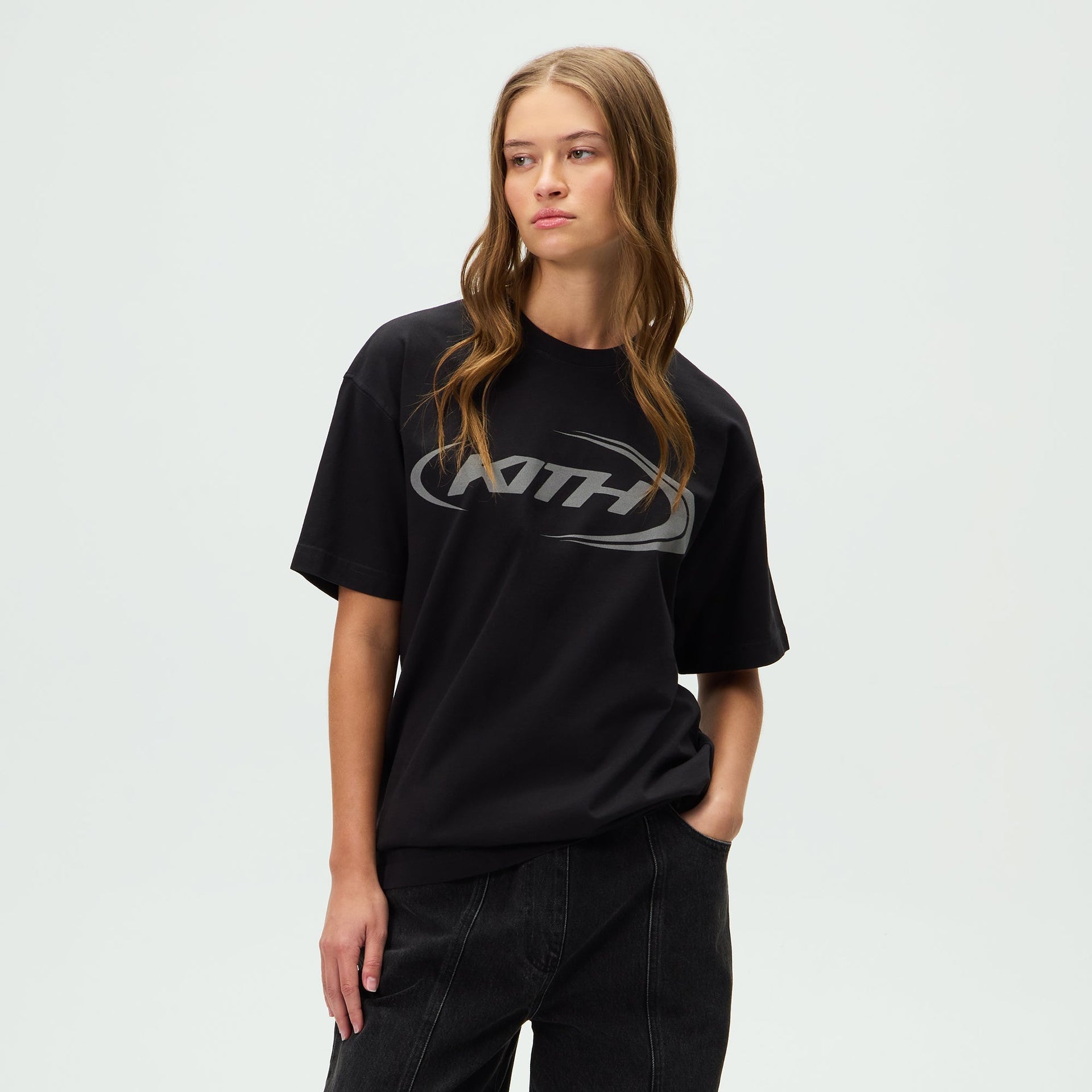 Kith Women Vintage Outline Logo Tee - Black