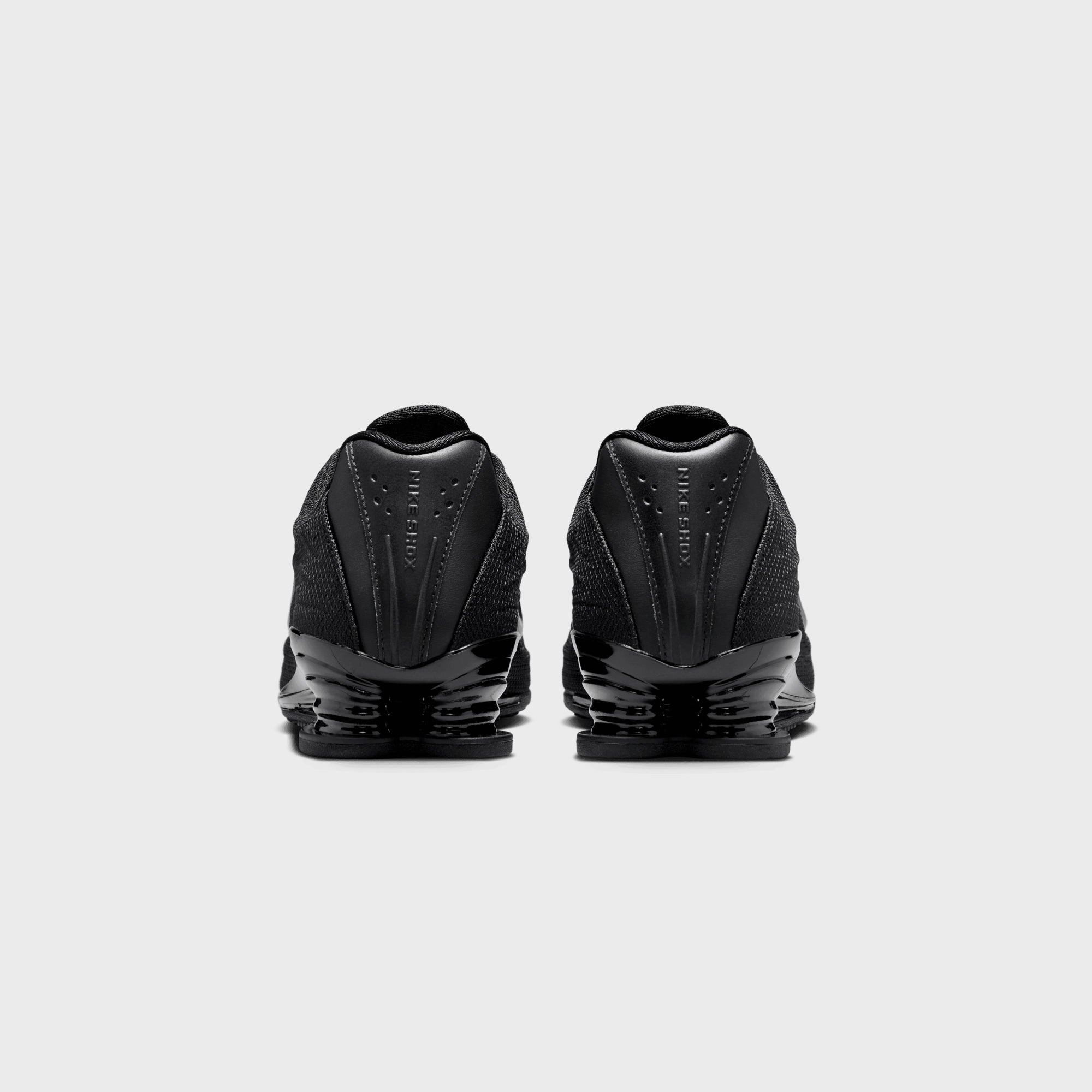 Nike WMNS Shox Z - Black /Black Univ Red – Kith Japan