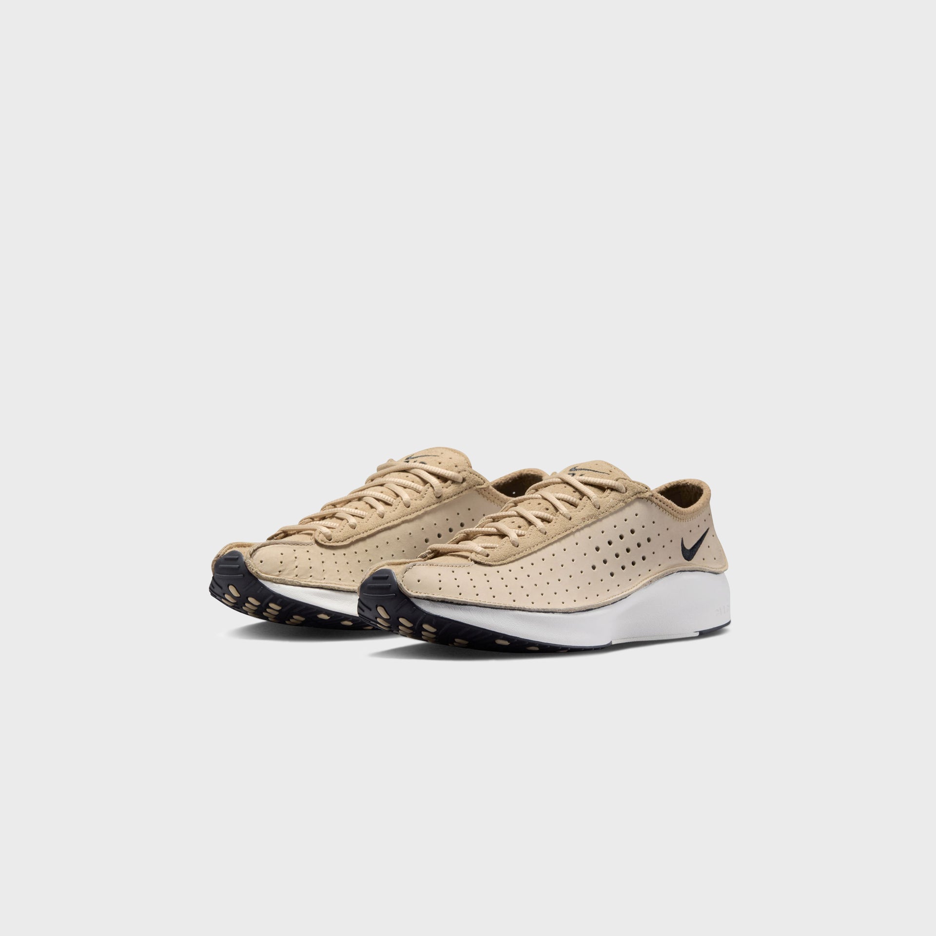 Nike WMNS Air Superfly - Linen / Sail / Black