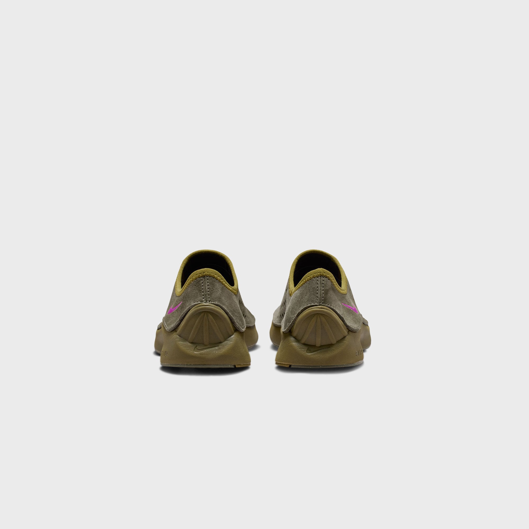 Nike W Superfly Moc - Olive – Kith Japan