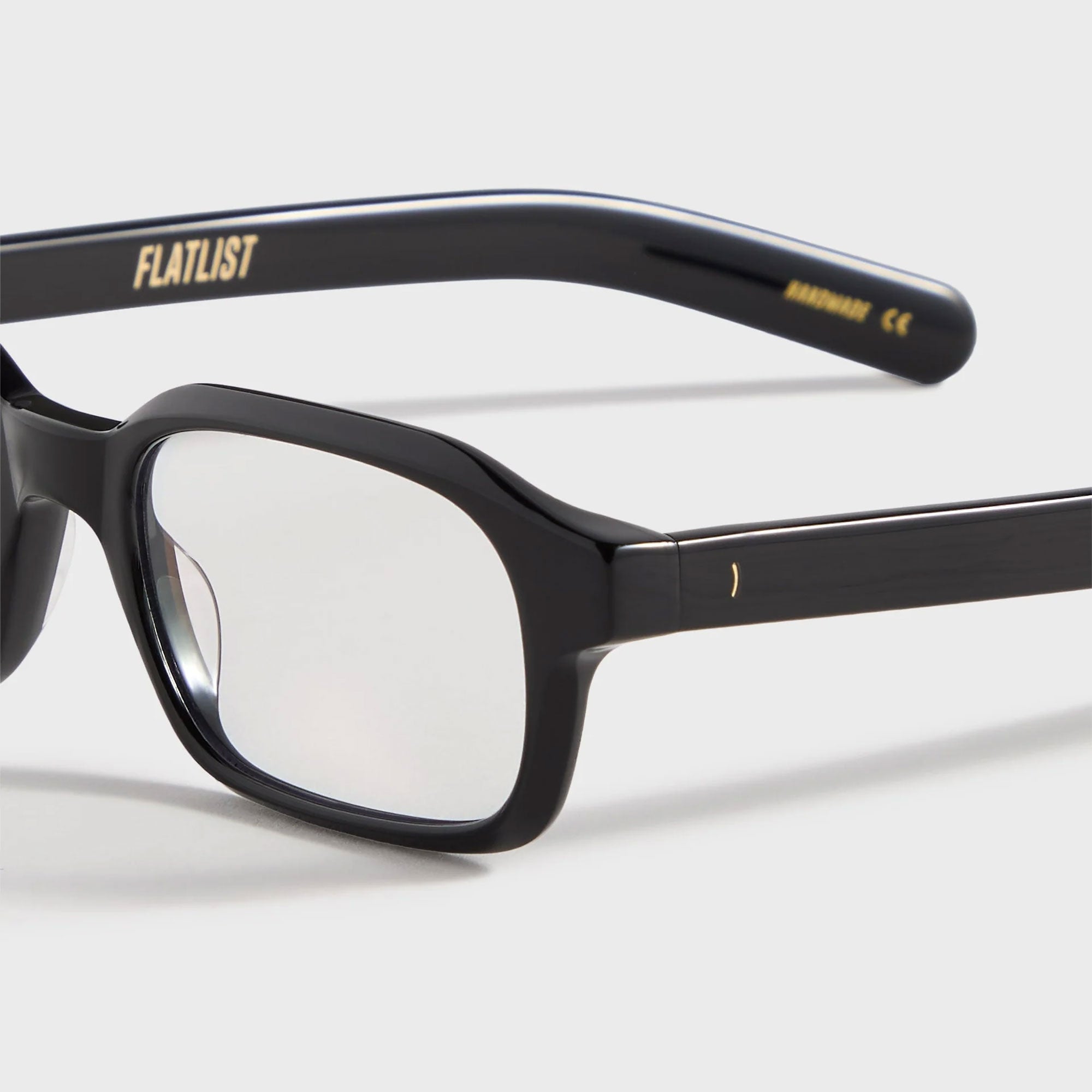 FLATLIST EYEWEAR Hanky - Solid Black – Kith Japan