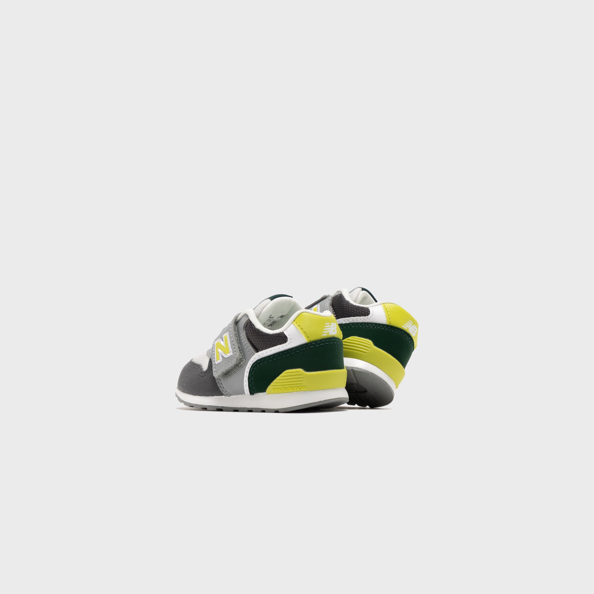 New Balance 996 v3 Bungee with Top Strap - Magnet / Field Green
