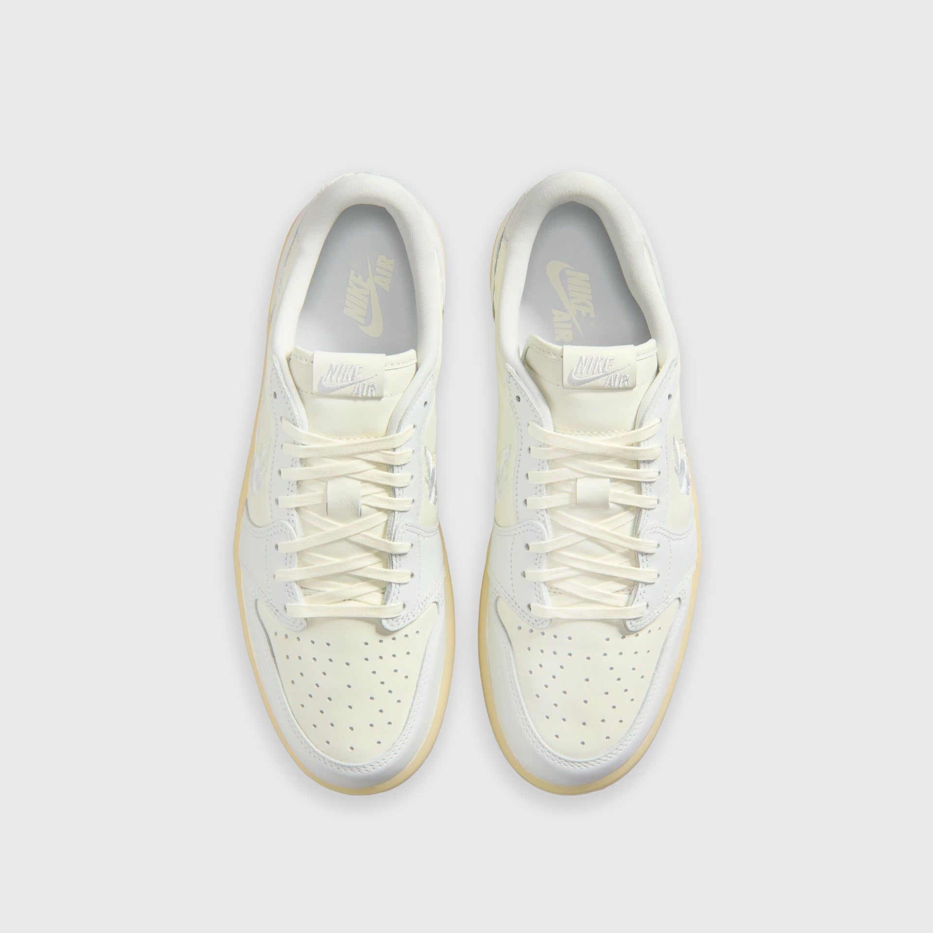 Jordan Air Jordan 1 Retro Low OG - Sail/ Off-White/ Coconut Milk