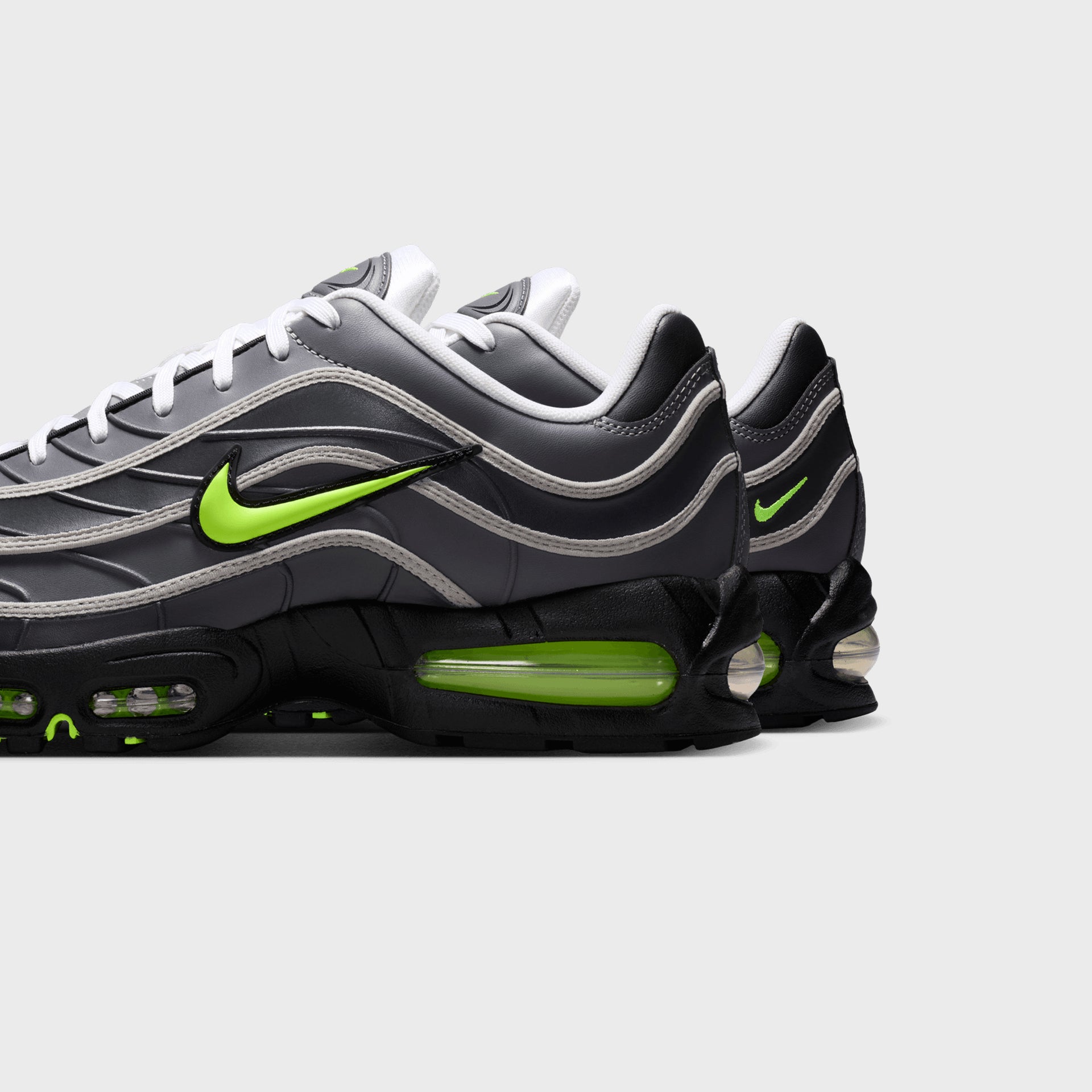 Nike Air Max Joga Bonito - Black / Light Graphite / Anthracite / Neon Yellow