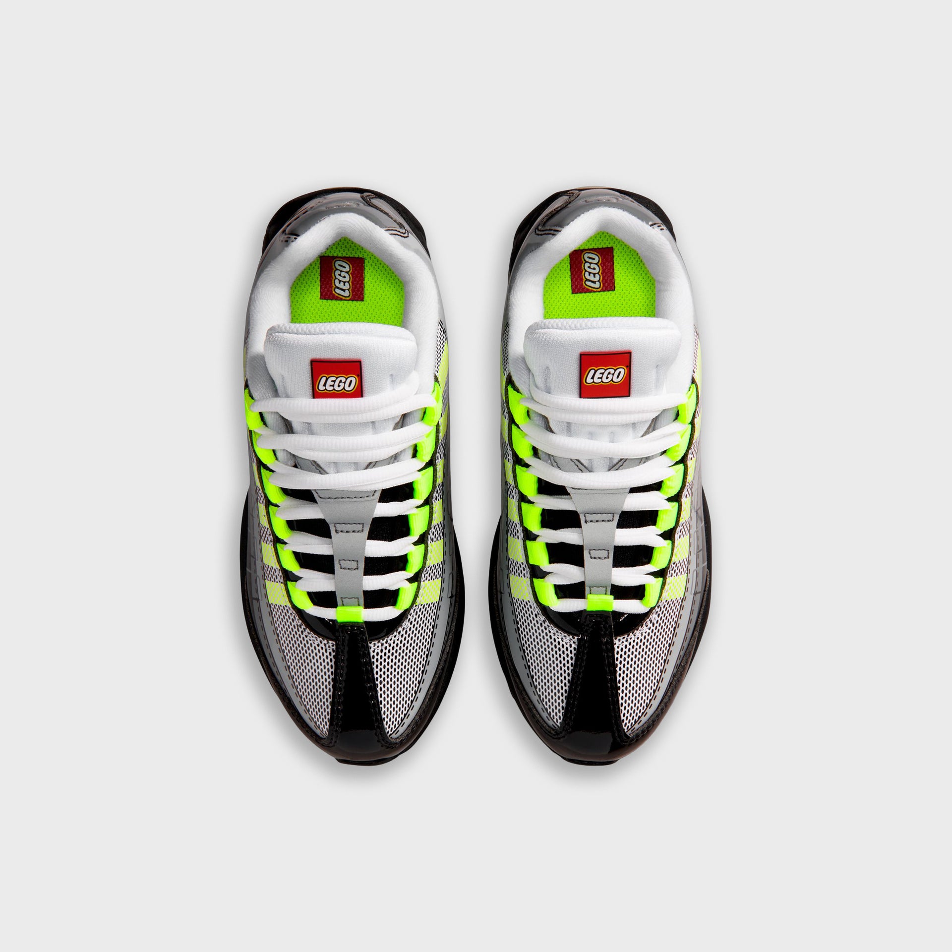 Nike x LEGO® GS Air Max 95 - Black / Dark Smoke Grey / Smoke Grey / Metallic Silver