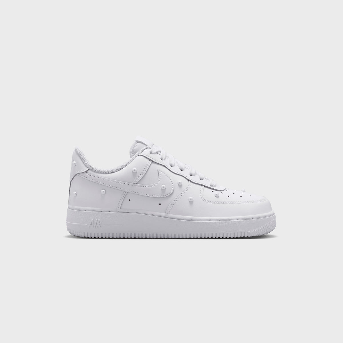 Nike Air Force 1 '07 SE - White / White / Metallic Summit White