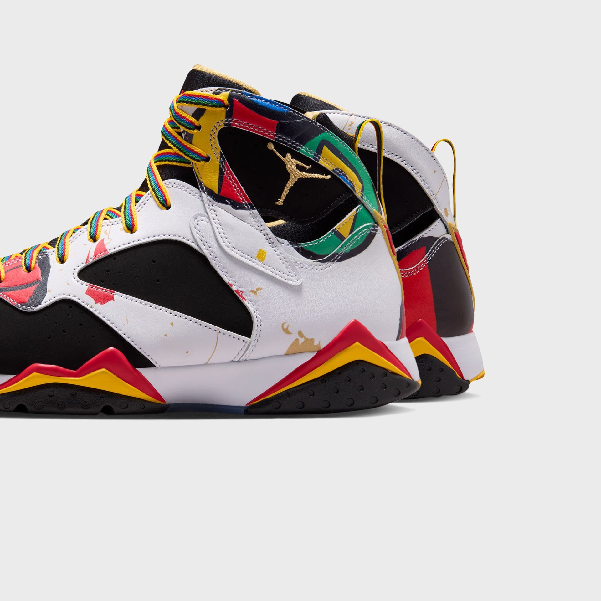 Jordan Air Jordan 7 Retro - White / Multi Color / Varsity Royal