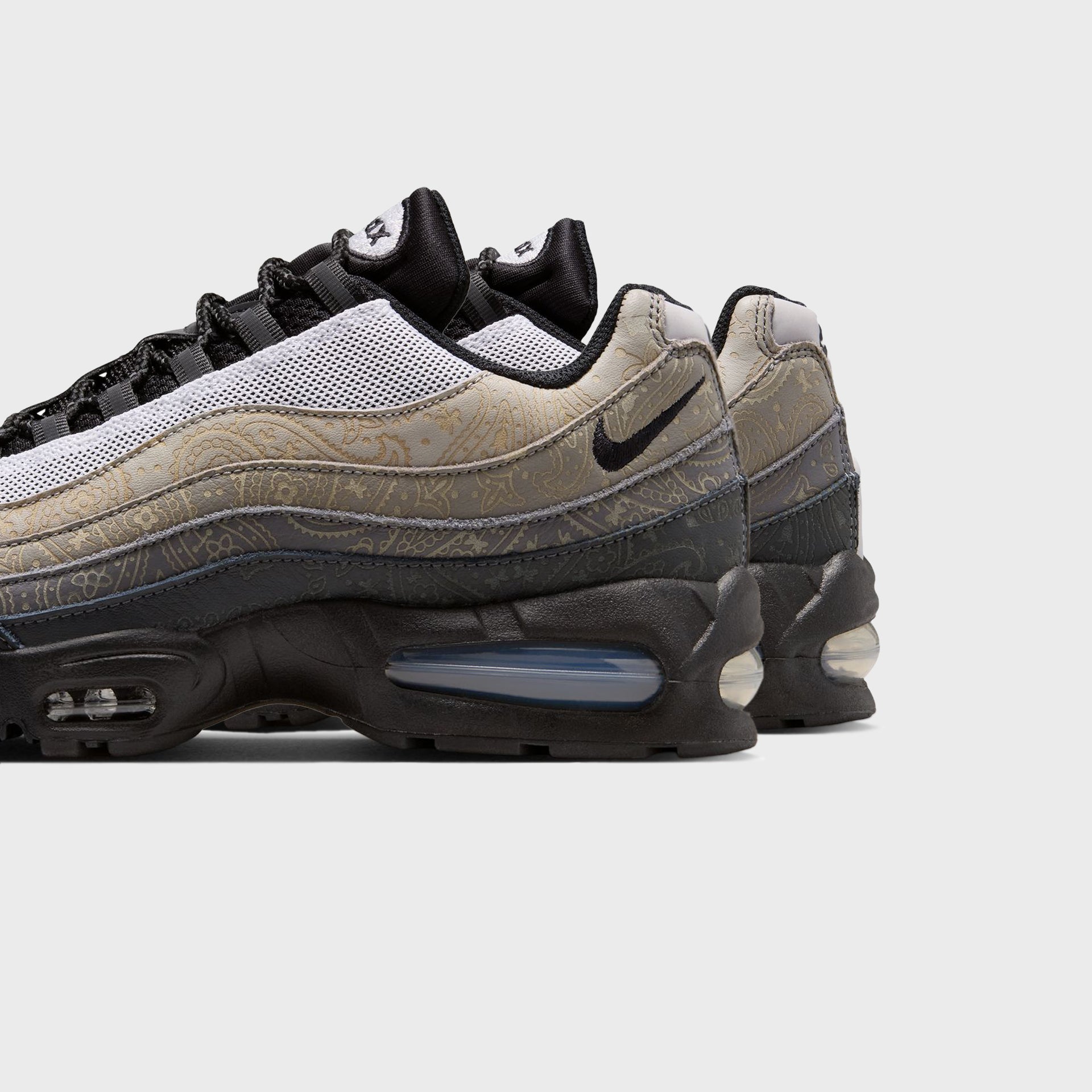 Nike Air Max 95 Big Bubble SP - White / Light Graphite / Light Charcoal /Black