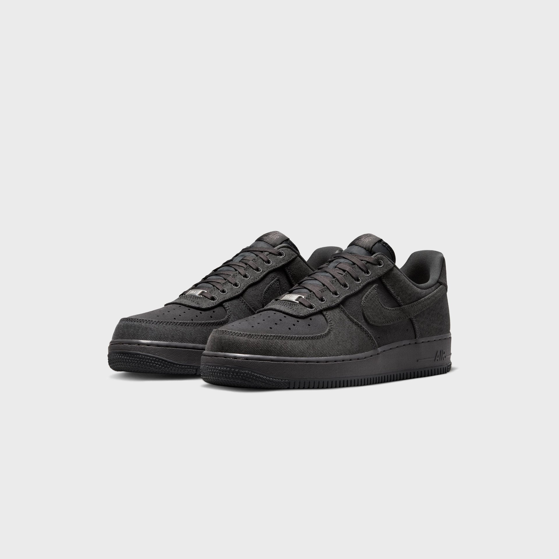 Nike Air Force 1 '07 LV8 - Anthracite / Medium Ash / Metallic Silver / Anthracite