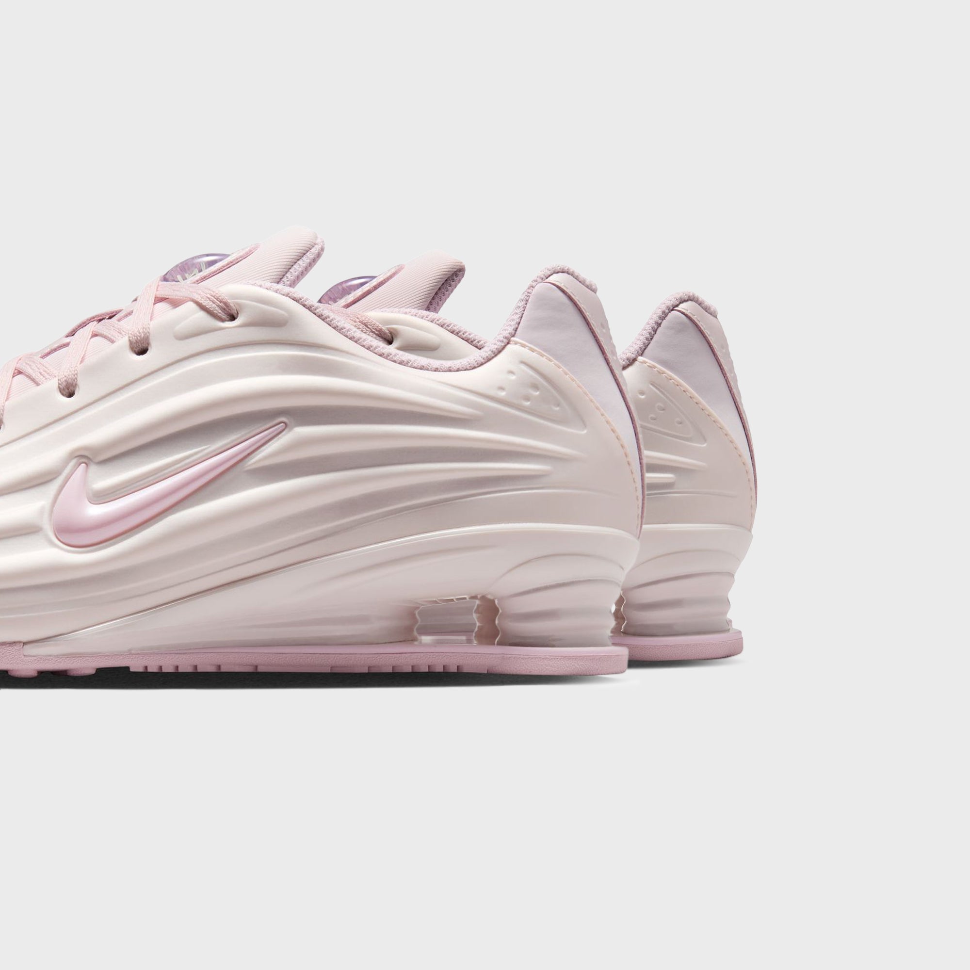 Nike Shox Z - Pearl Pink / Pink Foam / Metallic Silver – Kith Japan