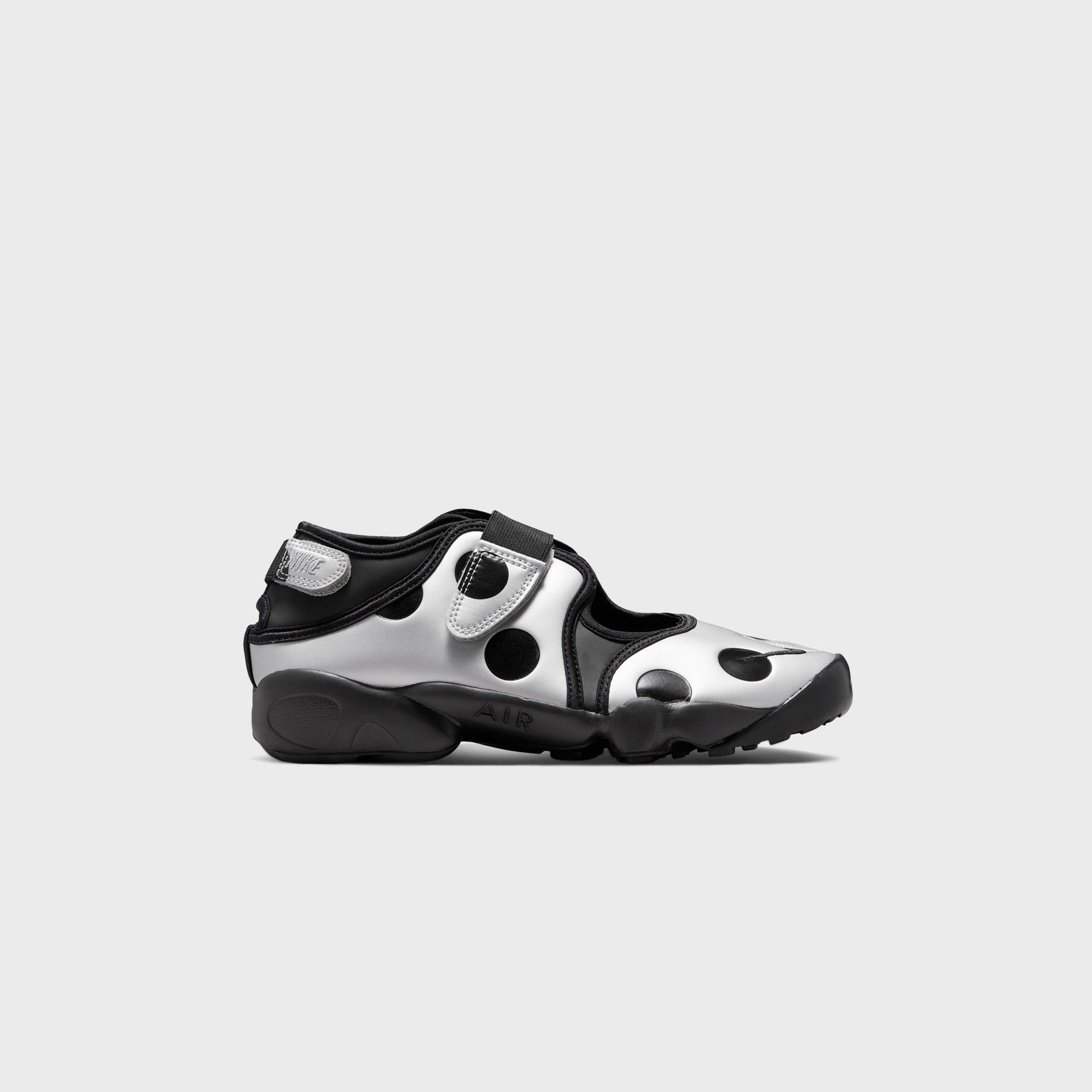 Nike Air Rift Dot - Black /Black / Metallic Silver