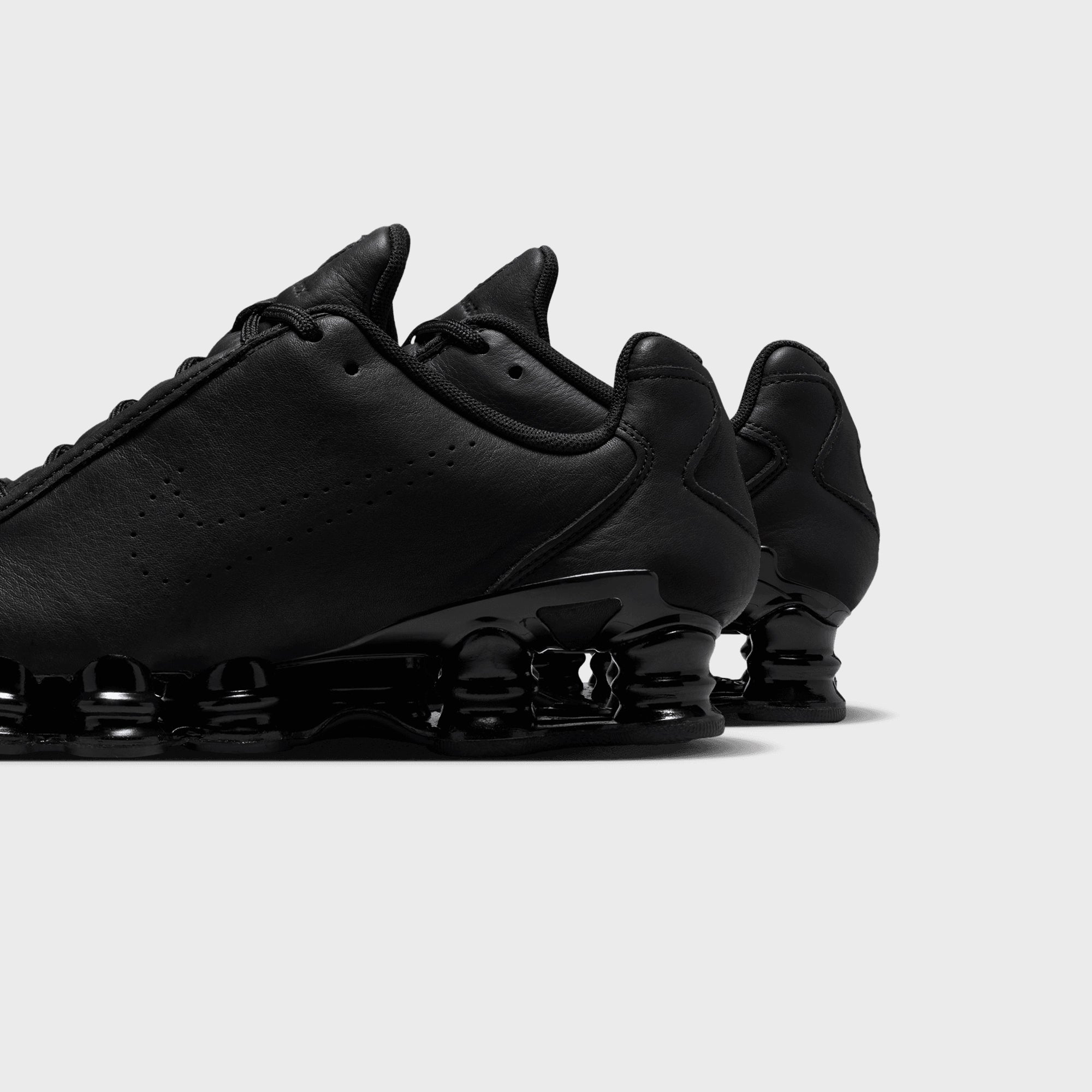 Nike Shox TL SE - Black / Black / Black – Kith Japan
