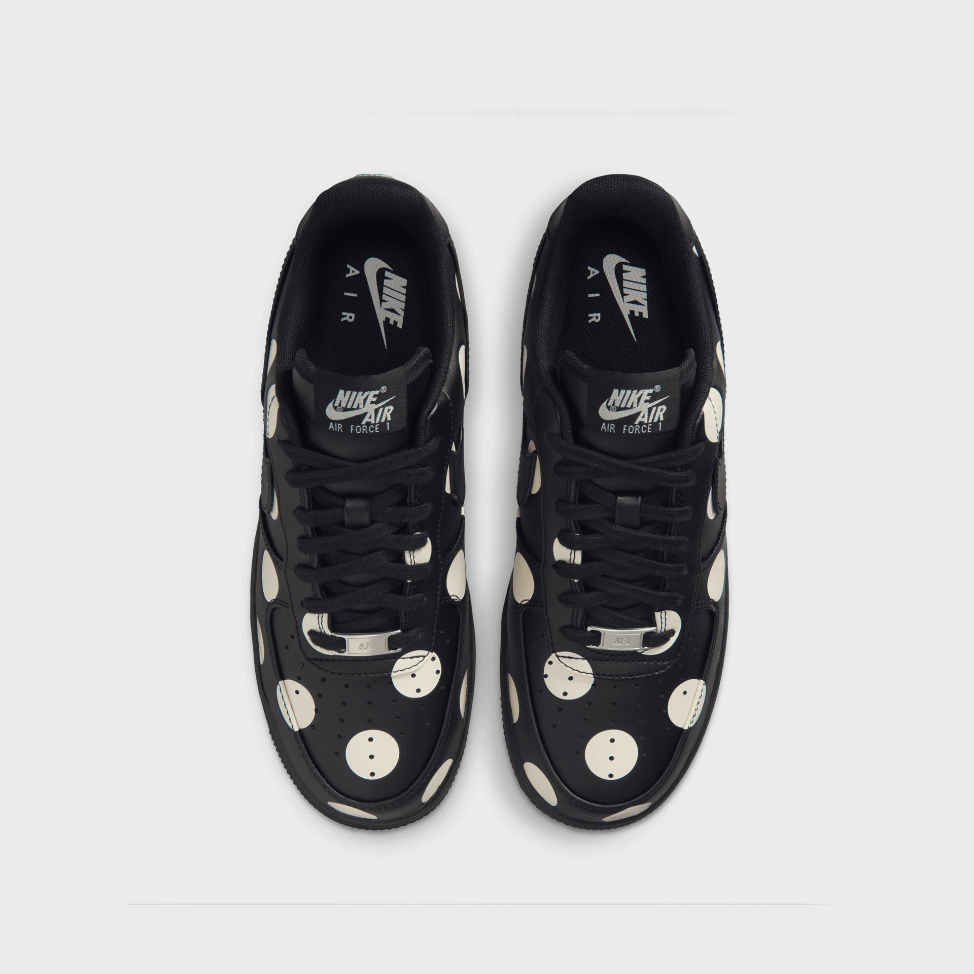 Nike WMNS Air Force 1 '07 - Black / Cream