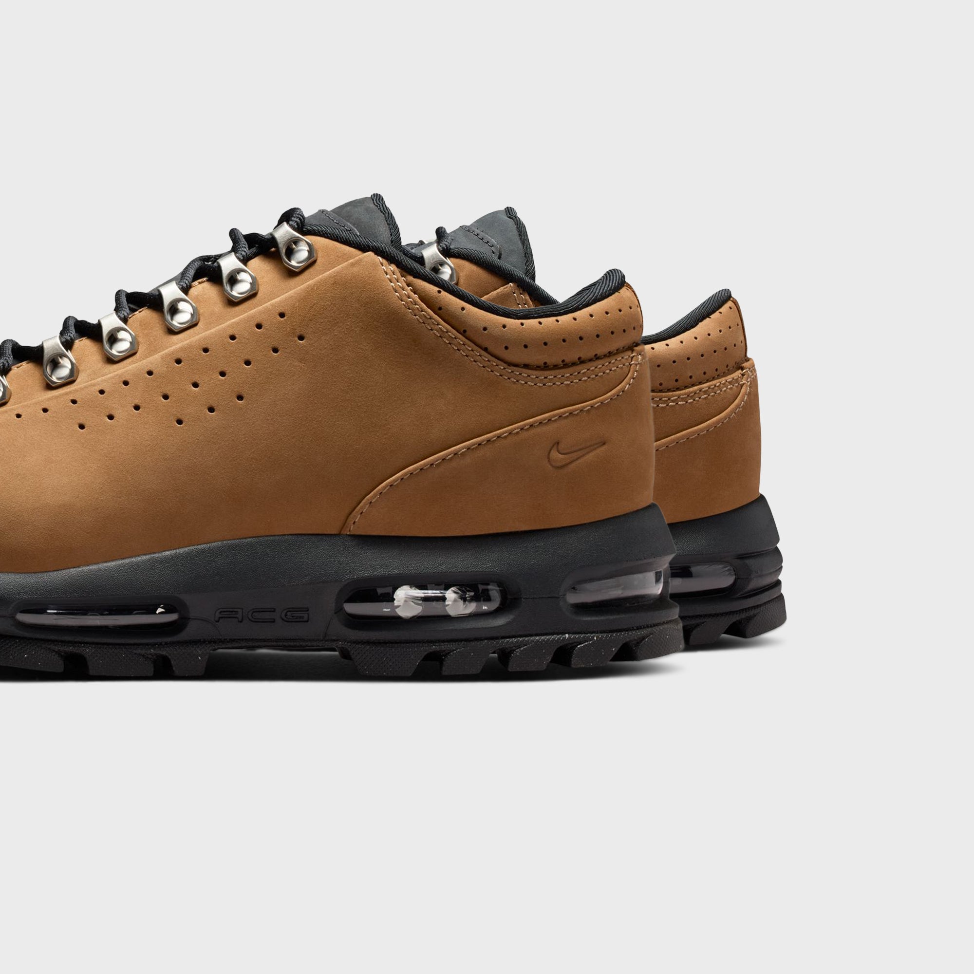 NIK:IU5915-200:AIR MAX GOADOME LOW SP - BROWN – Kith Japan