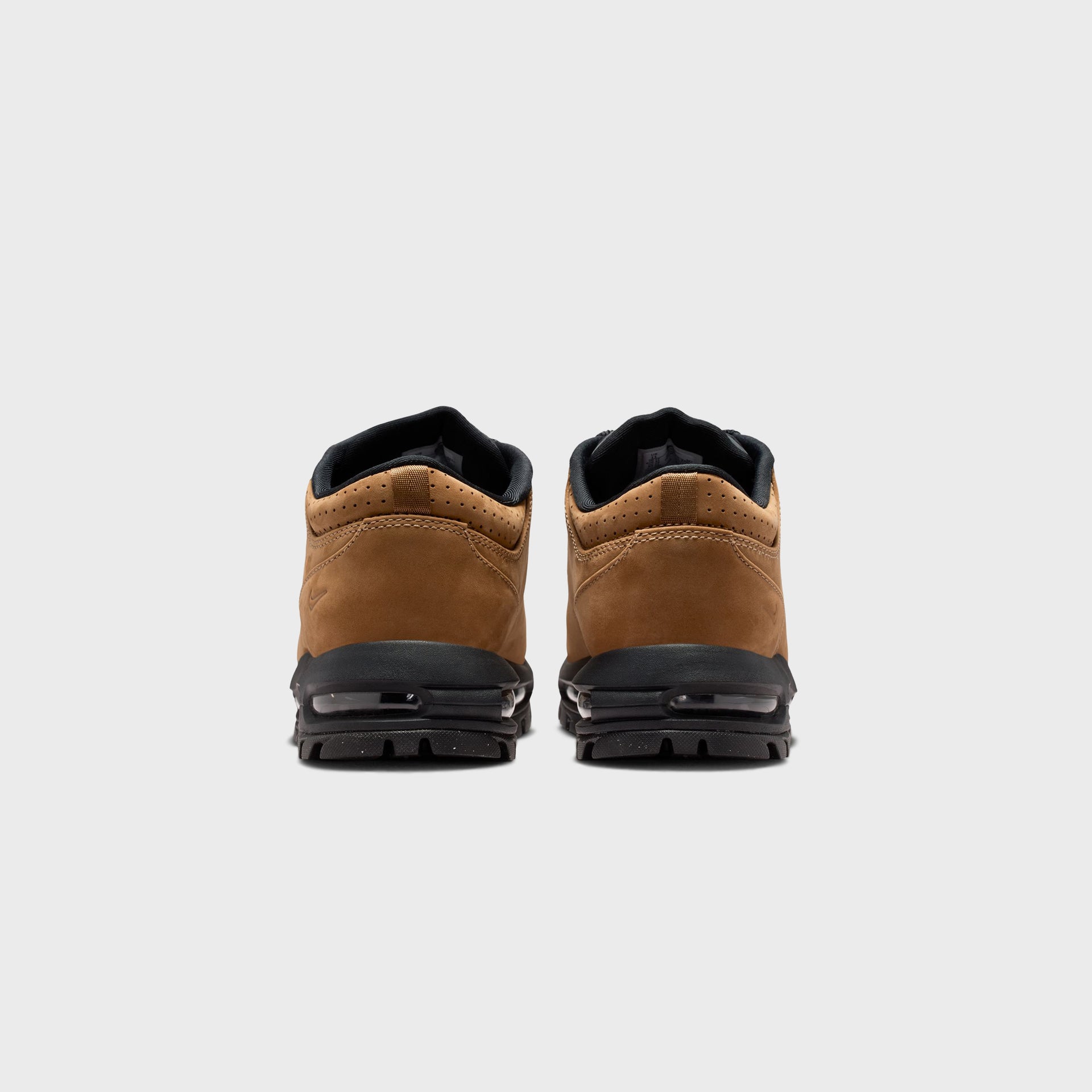 NIK:IU5915-200:AIR MAX GOADOME LOW SP - BROWN