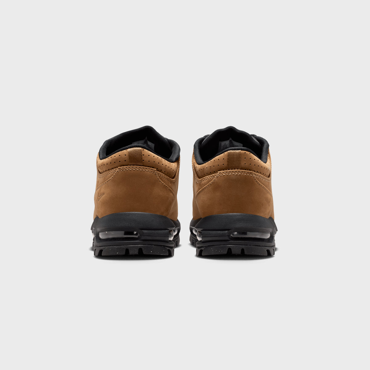 Nike Air Max Goadome Low SP - Taupe / University Red / Black
