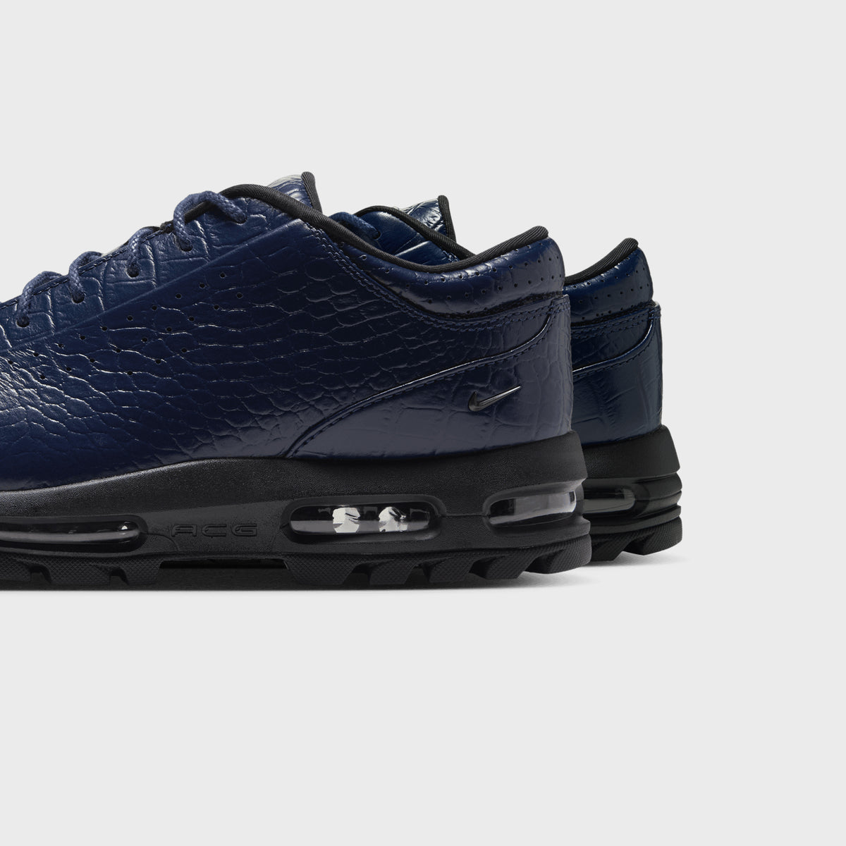 Nike Air Max Goadome Low - Midnight Navy / Black / Midnight Navy