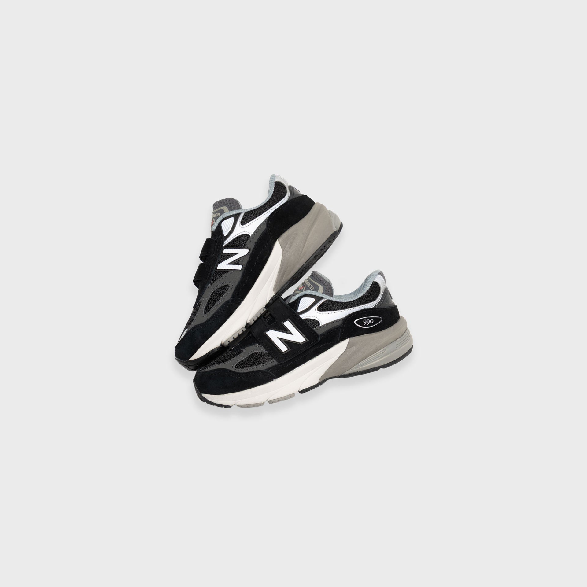 New Balance IV990BK6 - Black