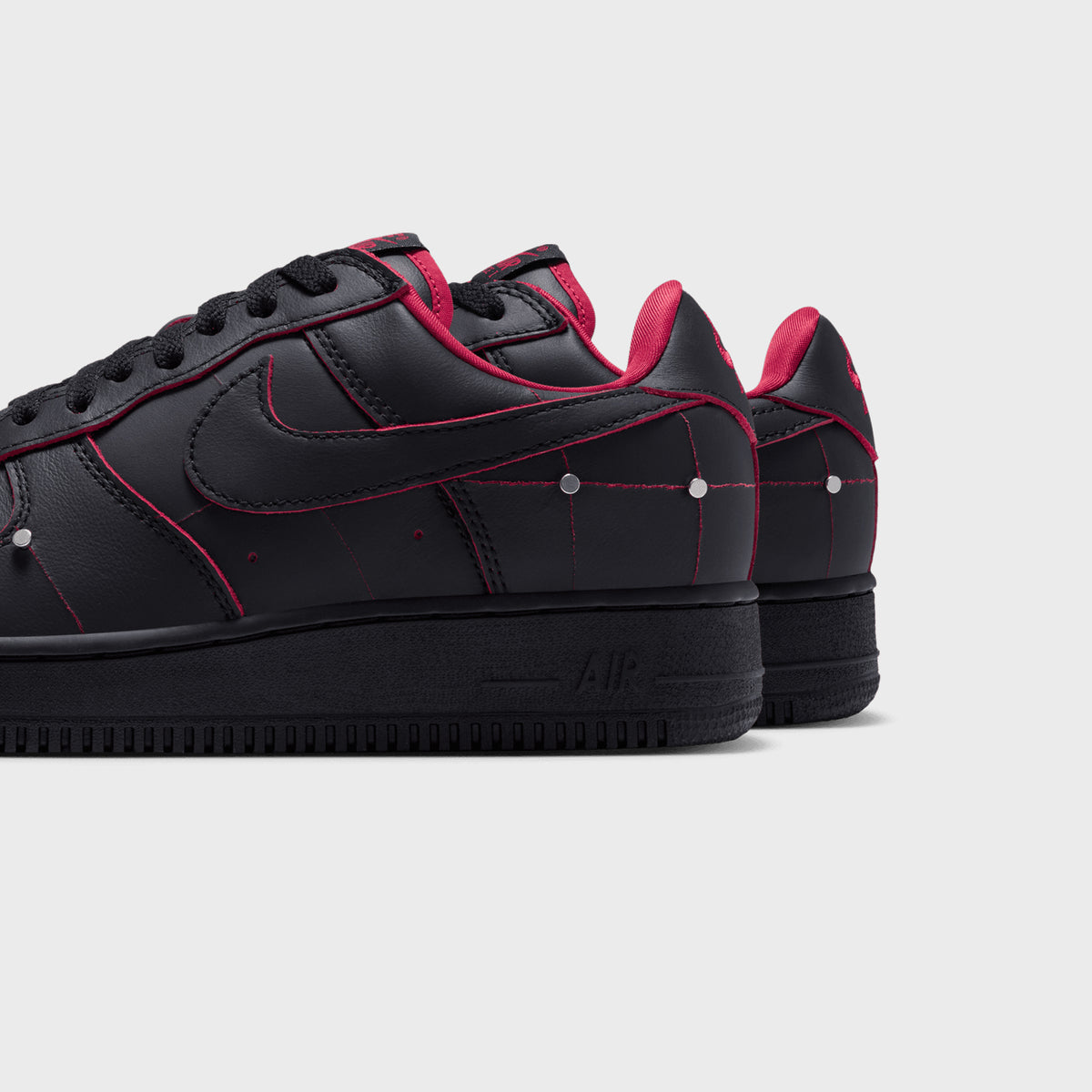Nike Air Force 1 '01 - Black / Gym Red / Metallic Silver