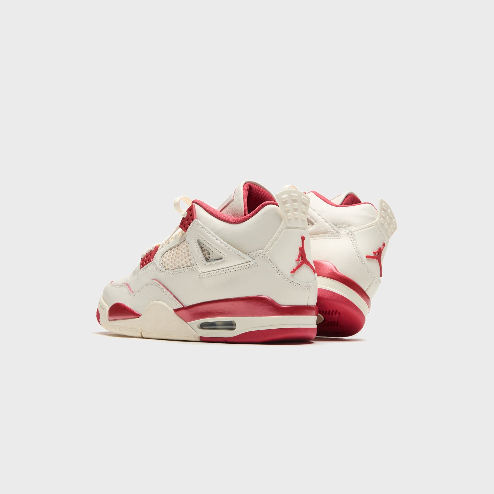 Jordan WMNS Air Jordan 4 Retro - Pale Ivory / Tough Red