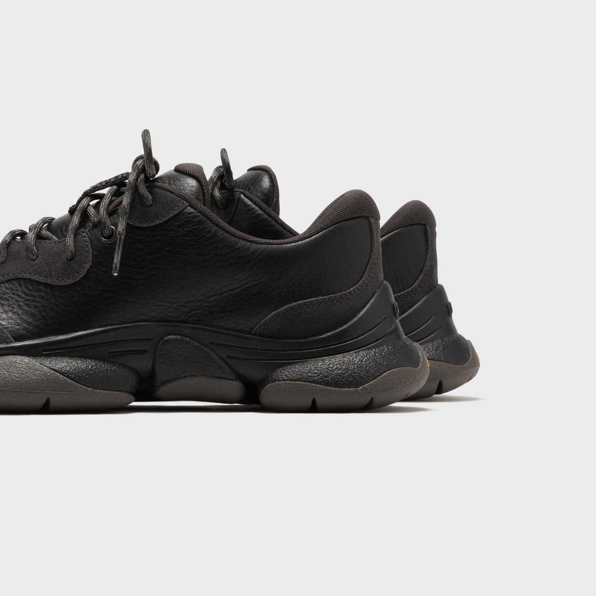 Camper Karst 2 - Black