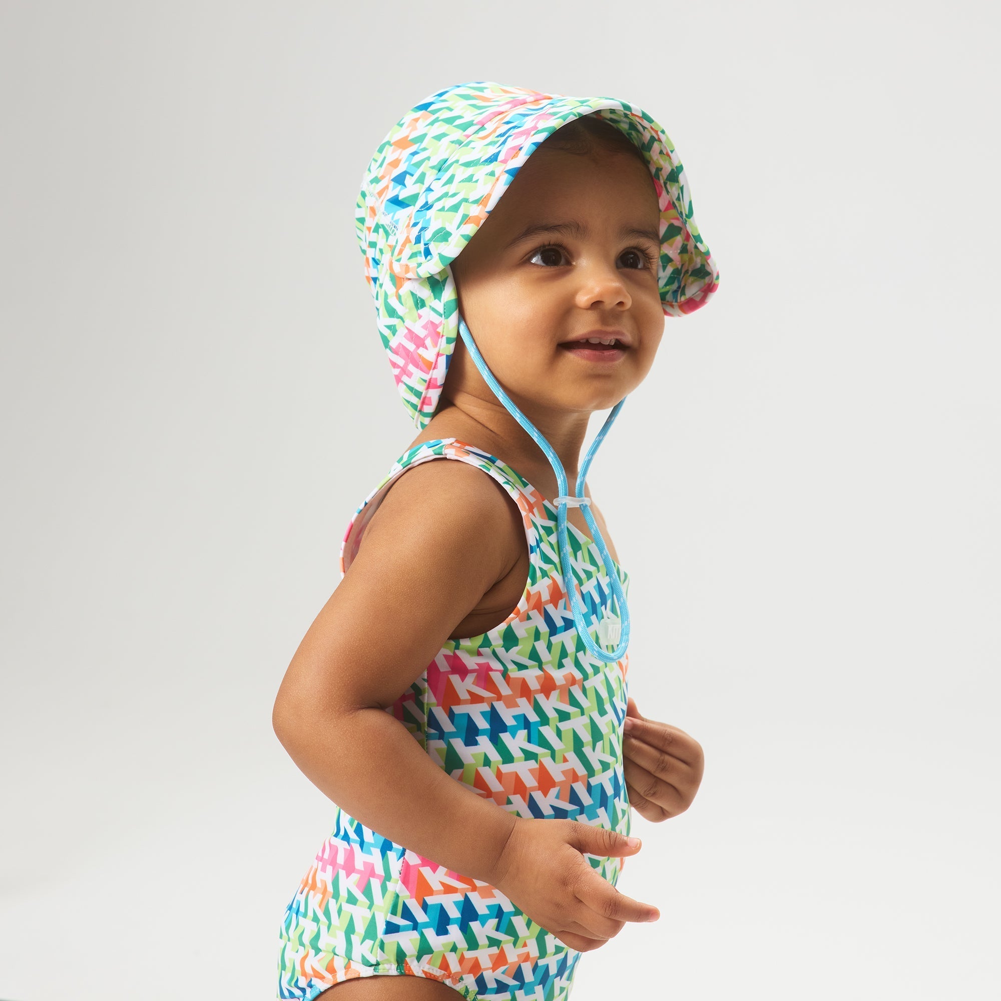 Kith Baby Printed Swim Bucket Hat - Periodot – Kith Japan
