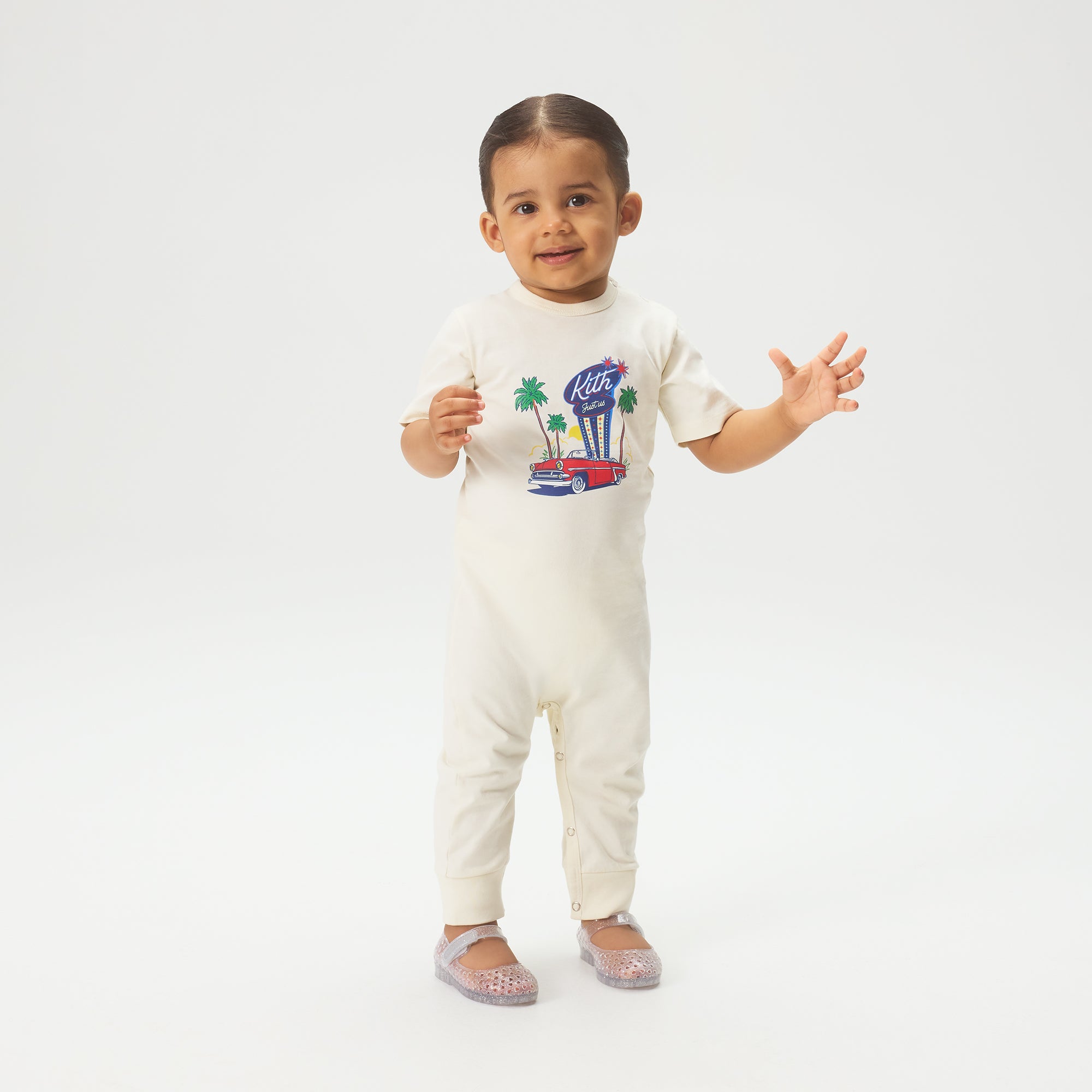 KITH ベージュ タオル生地セットアップ Kith Baby Drive-In Tee Coverall - Silk – Kith Japan