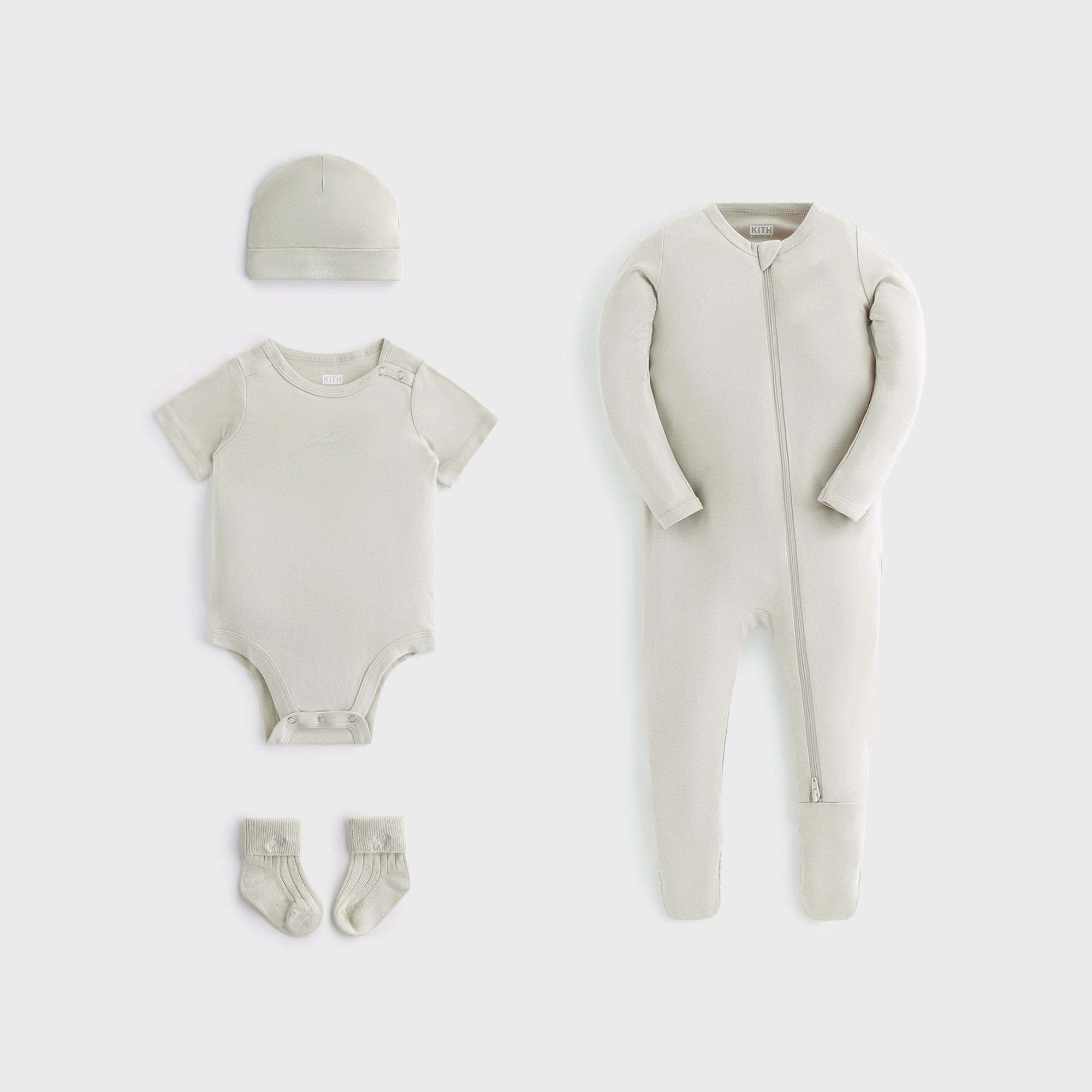 kithのベビーセットアップ Kith Baby Collection - Hoodies, Jackets, Pants & More | Kith JP