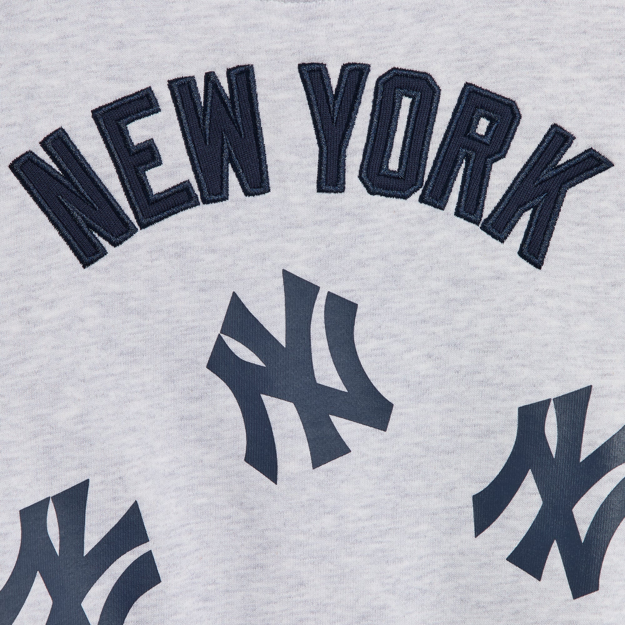 Kith Baby for the New York Yankees Nelson Crewneck - Light Heather