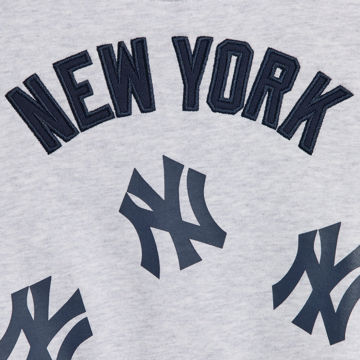 Kith Baby for the New York Yankees Nelson Crewneck - Light Heather Grey