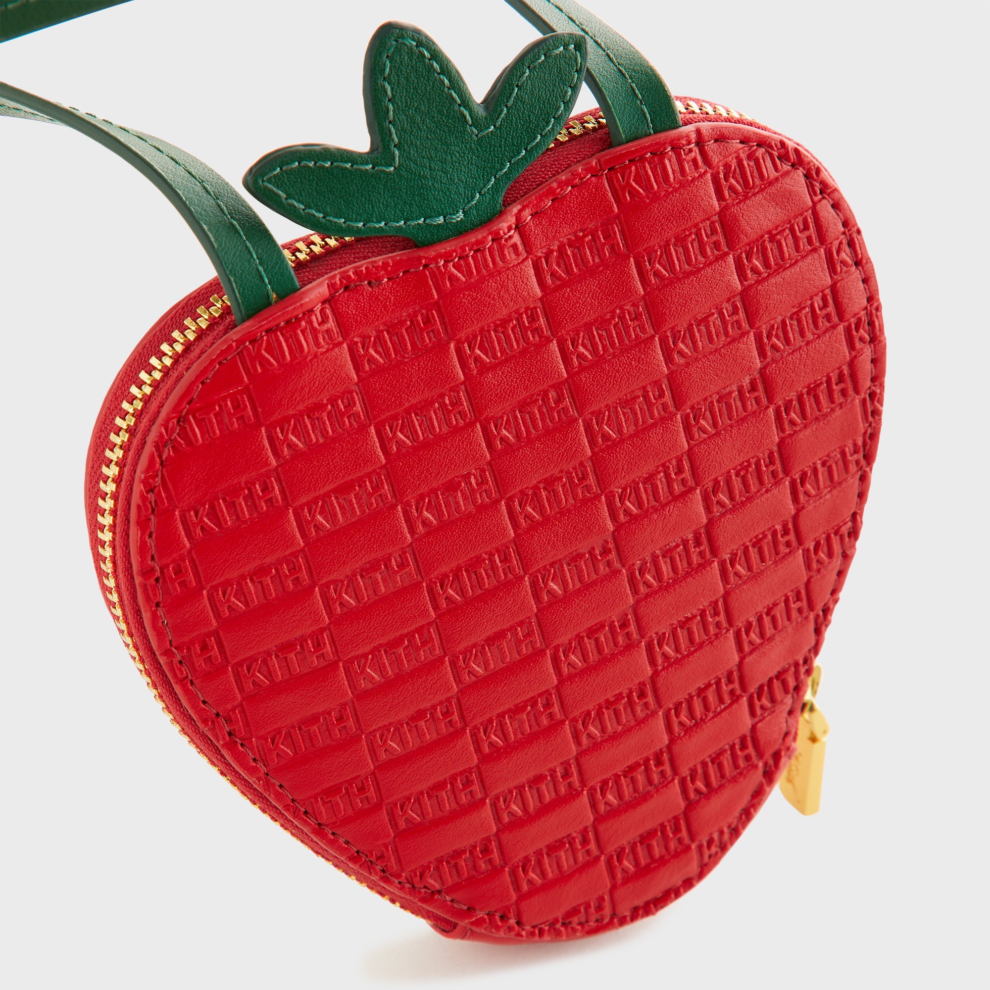 YKT様 Kith Kids Strawberry Crossbody Pouch - Dalle – Kith Japan