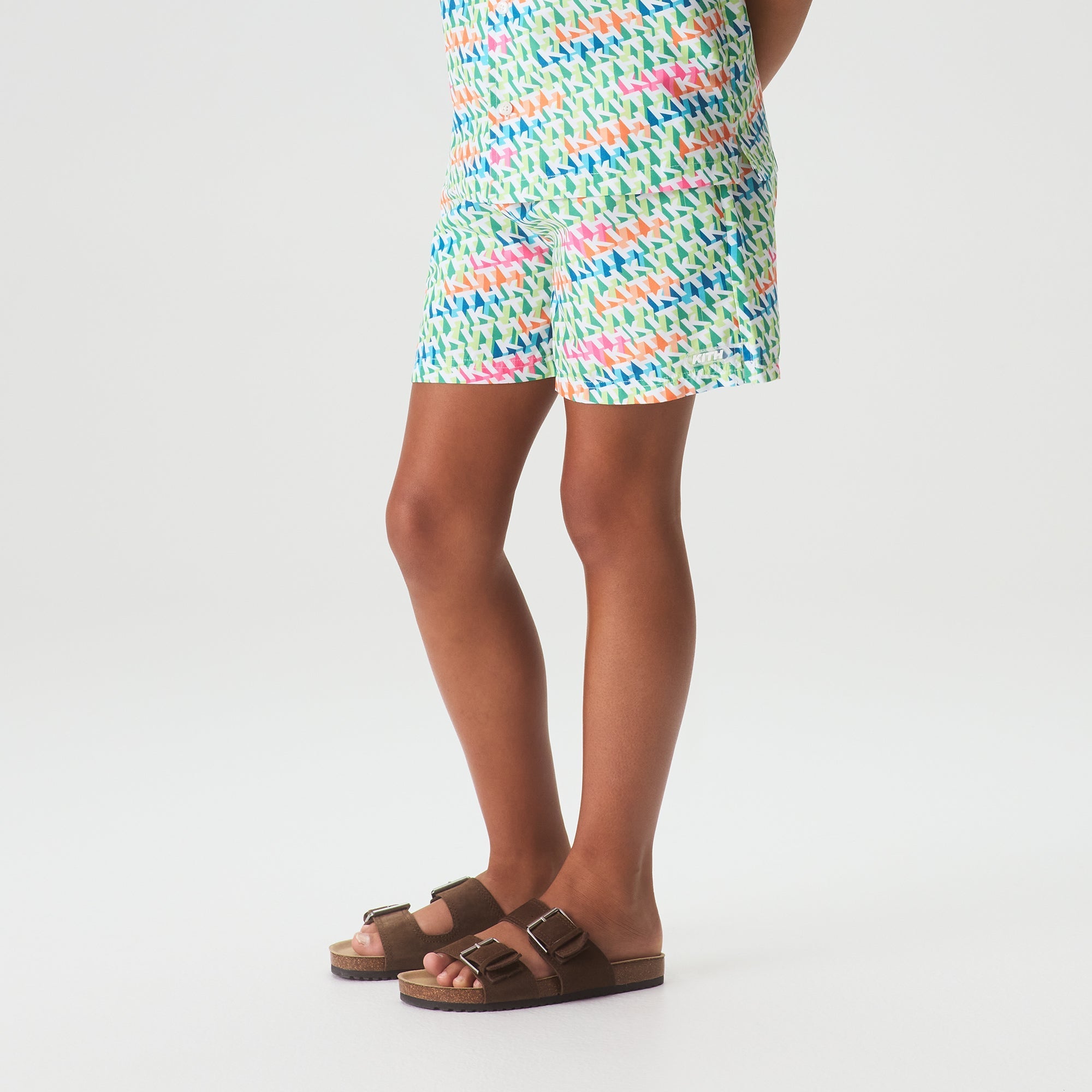 【美品】KITH   コラボ　ポロシャツ　着用回数少 Kith Kids 3D Monogram Kai Swim Trunk - Peridot – Kith Japan