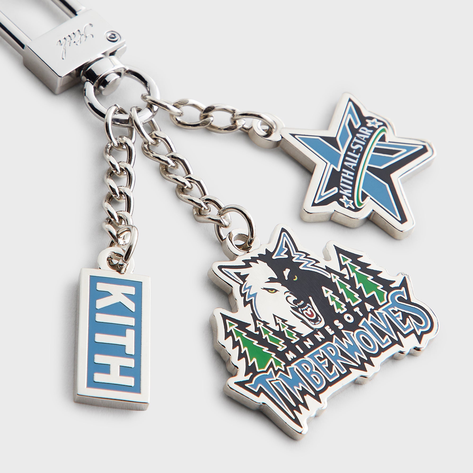 テヒョン　ホリデーキーリング Kith for NBA All-Star Minnesota Timberwolves Keychain - Silver