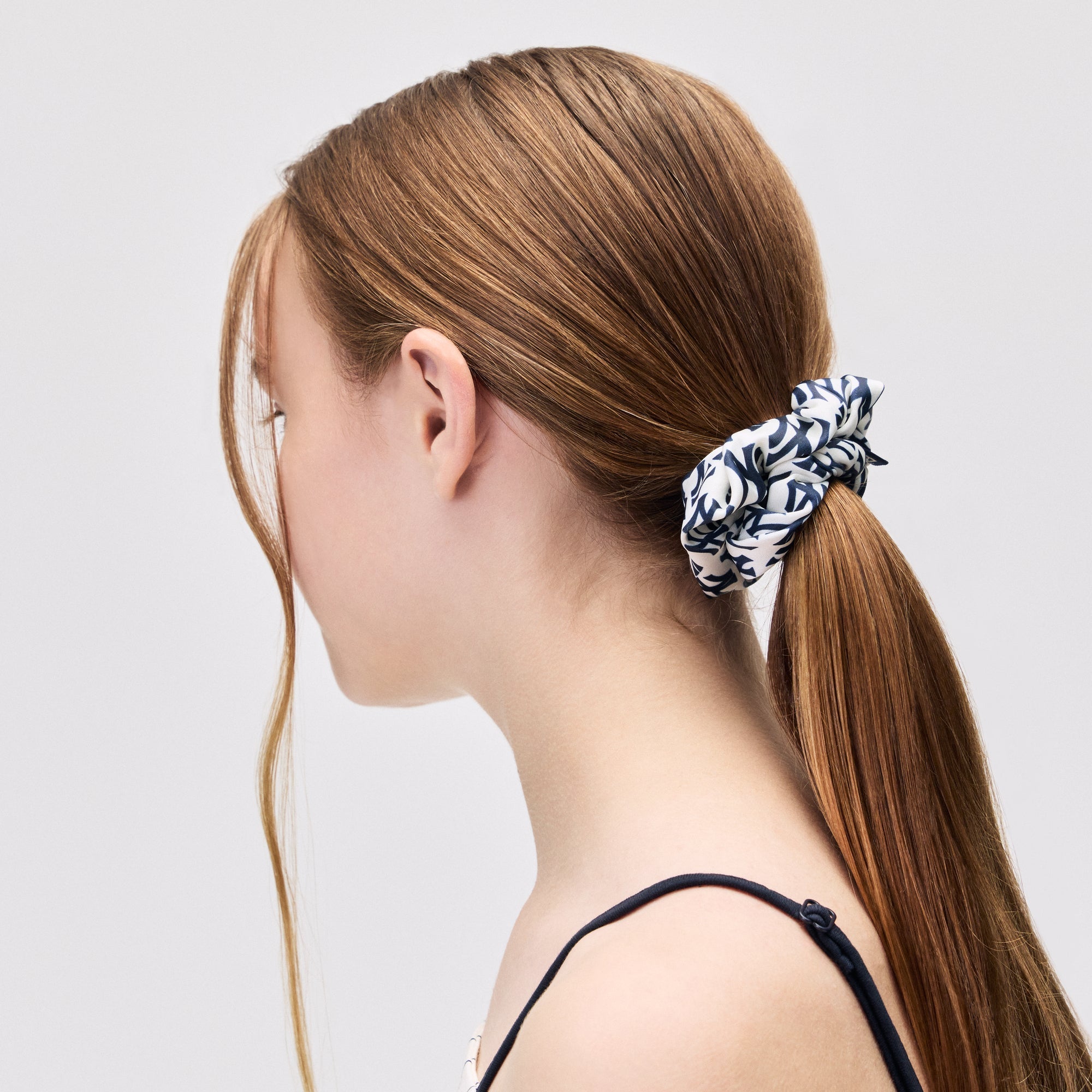 Kith Kids for the New York Yankees All-Over Printed Scrunchie