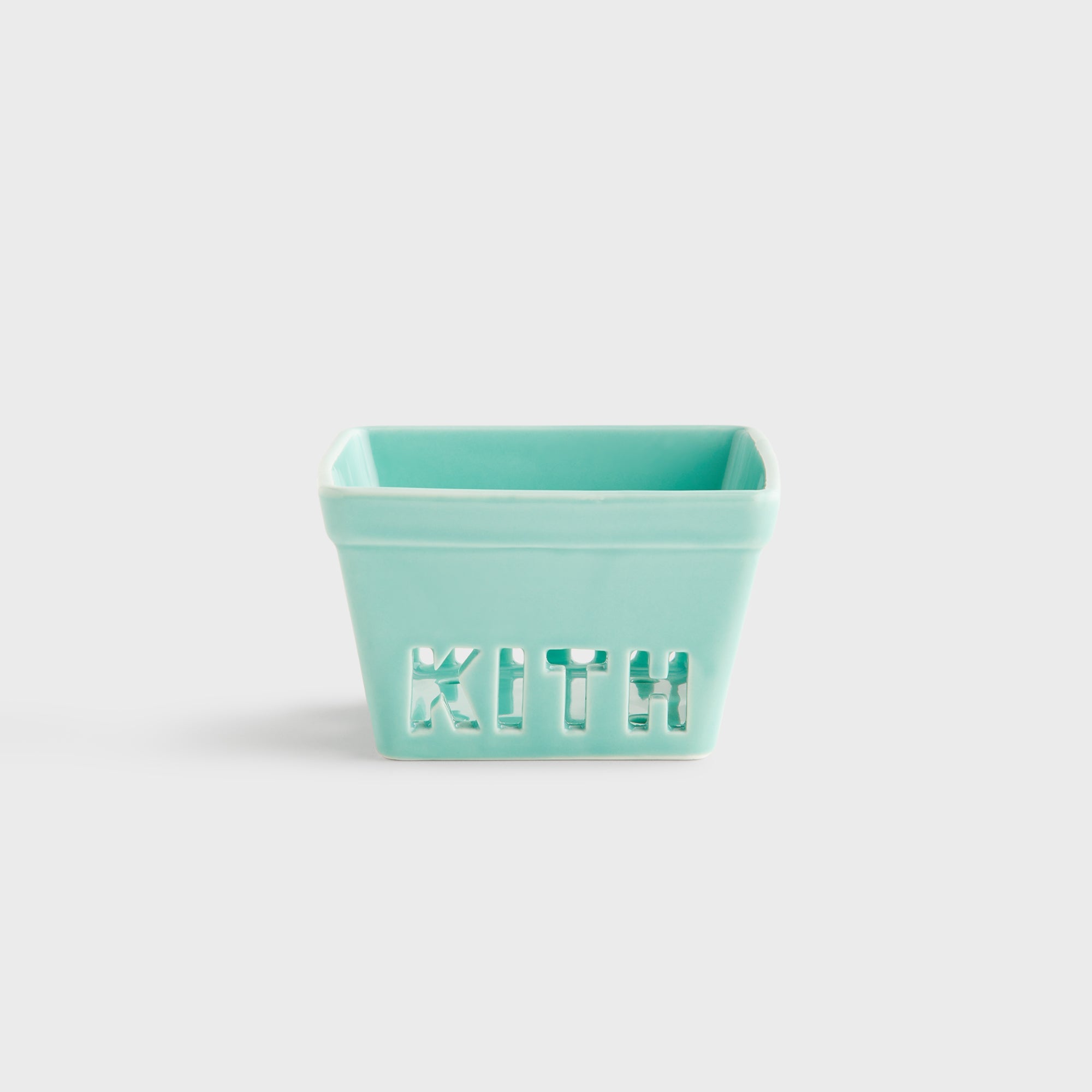 Kith Treats Farmers Market Ceramic Pint Basket - Mykonos – Kith Japan