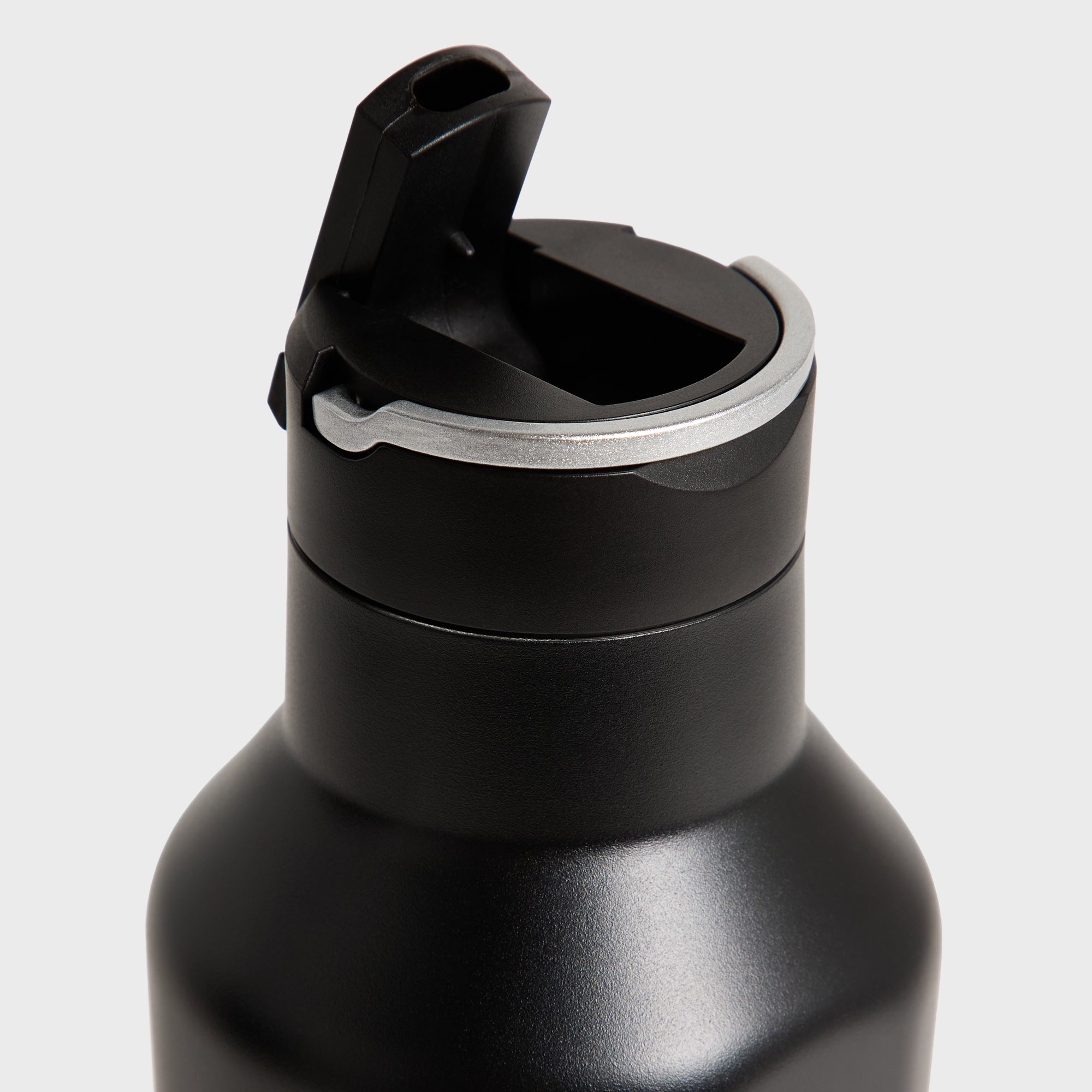 Kith for Corkcicle Classic Sport Canteen - Black – Kith Japan