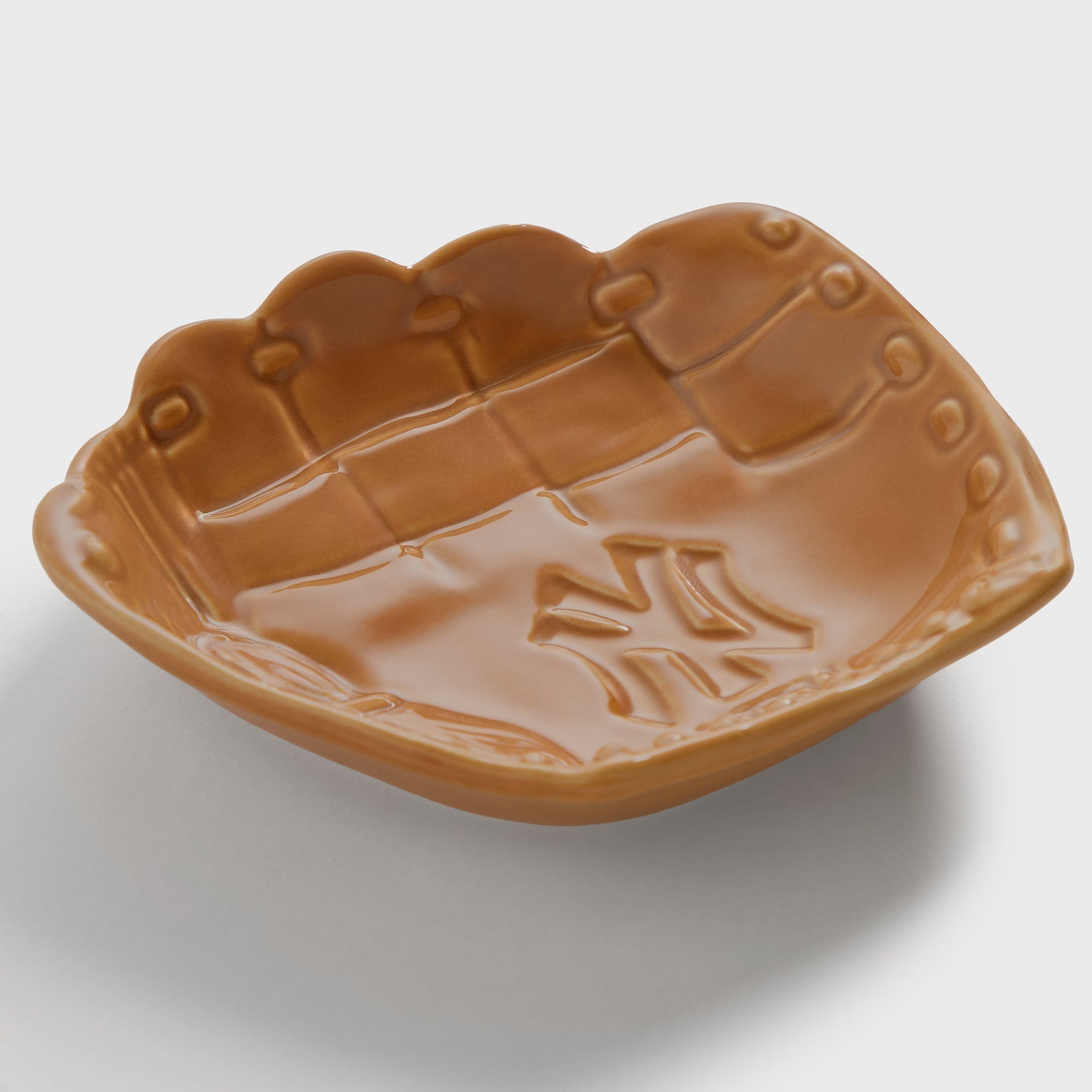 Kith for the New York Yankees Baseball Glove Catchall Tray - Multi - PH