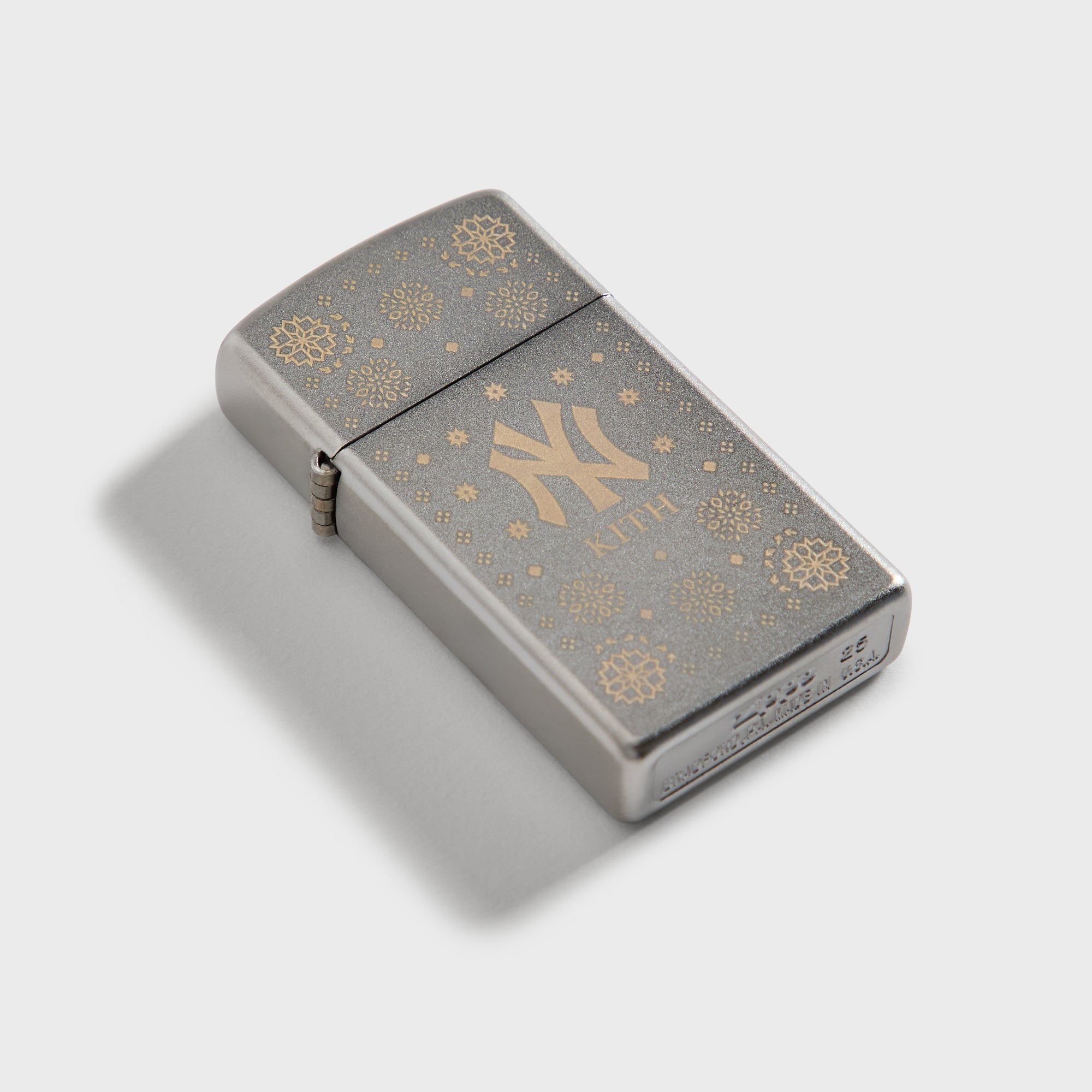 Kith for the New York Yankees Slim Zippo Lighter - Silver – Kith Japan