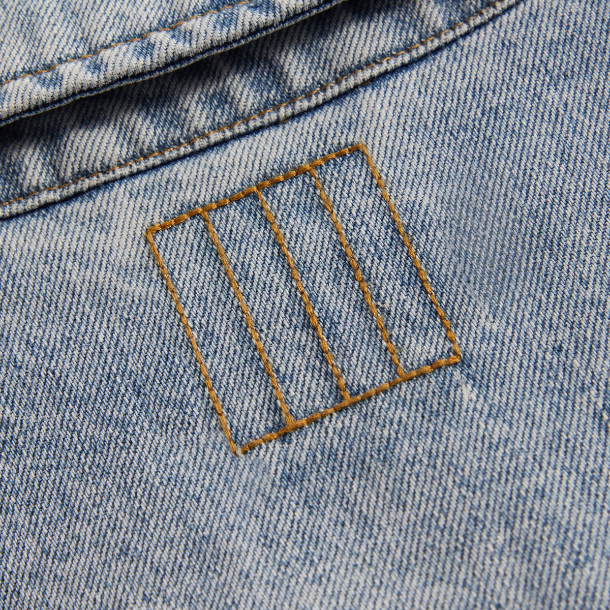 Kith Centre Denim Jacket - Light Indigo – Kith Japan