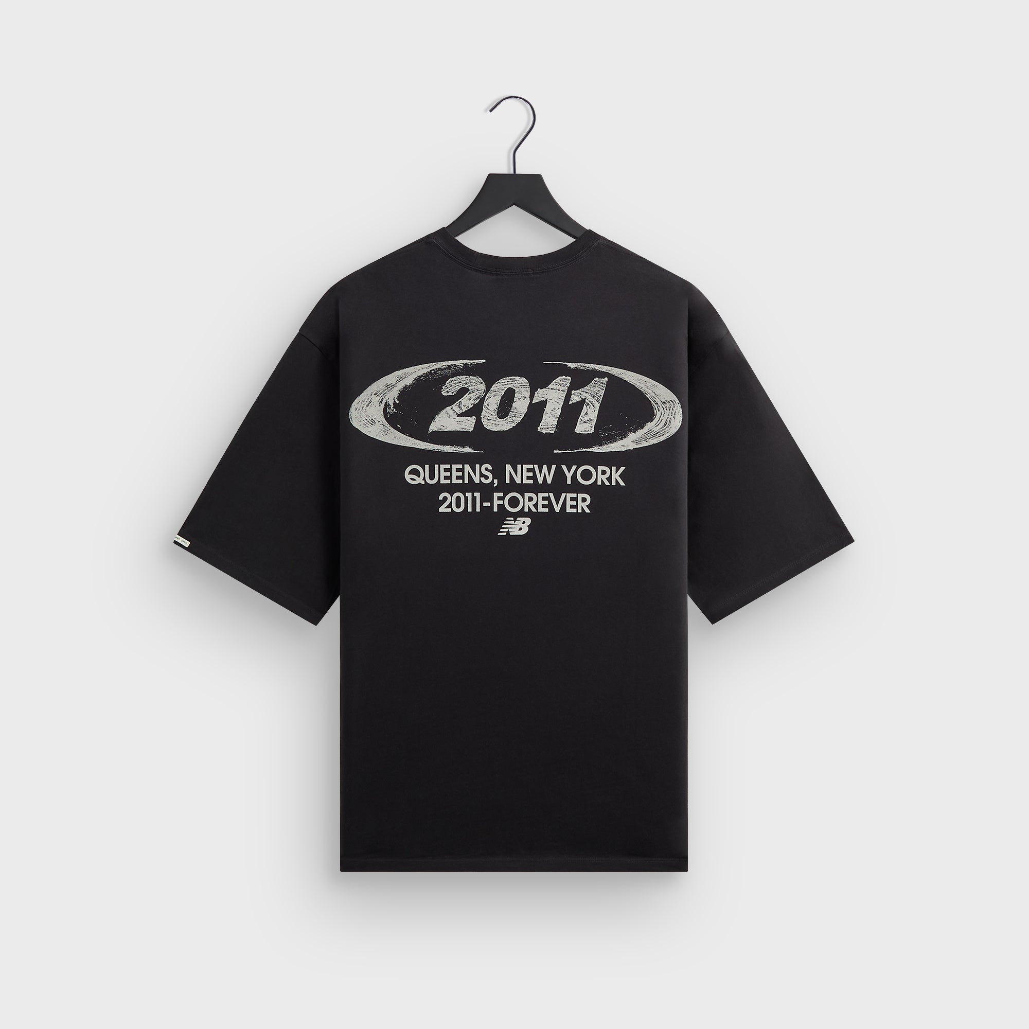 Kith & New Balance 2011 Woodblock Jones Tee - Black – Kith Japan