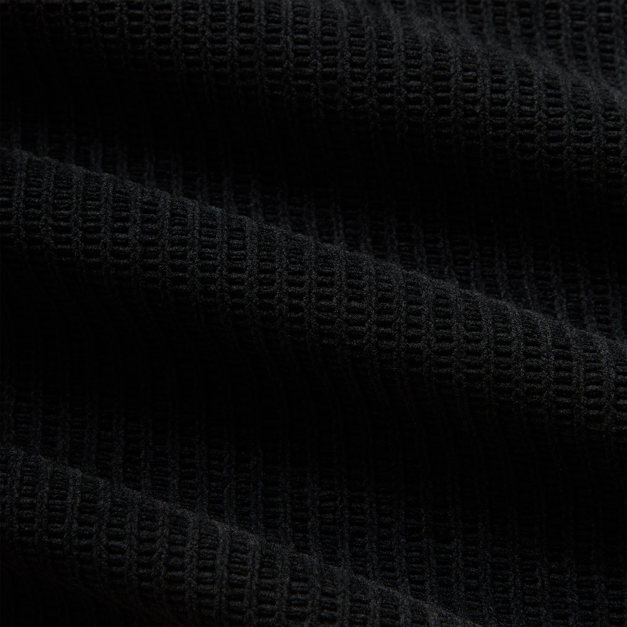 Kith Rib Stitch Ronin Henley Sweater - Black – Kith Japan