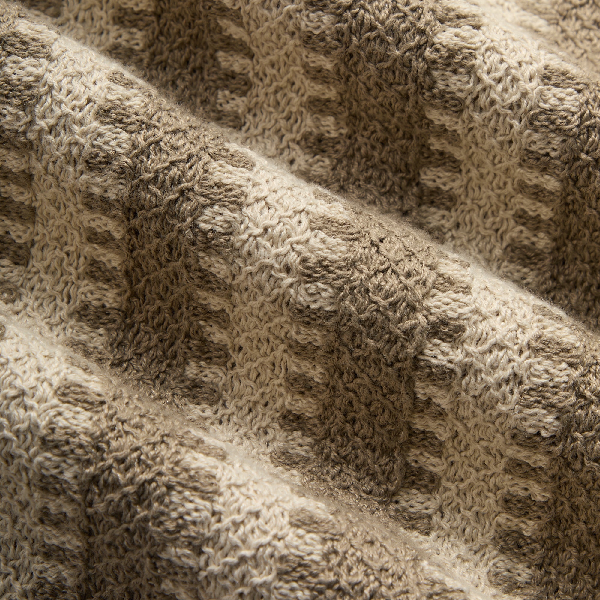 Kith Geo Crochet Warner Pullover - Veil - PH – Kith Japan