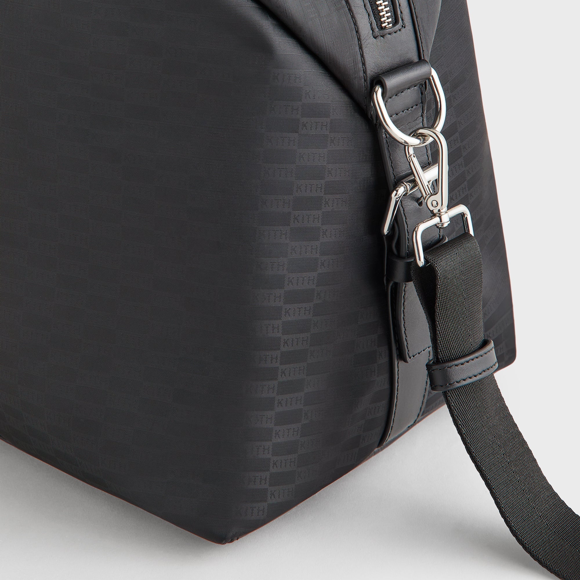 KITHボディバッグ2個セット Kith Monogram Nylon Leather Duffle Bag - Black - PH – Kith Japan