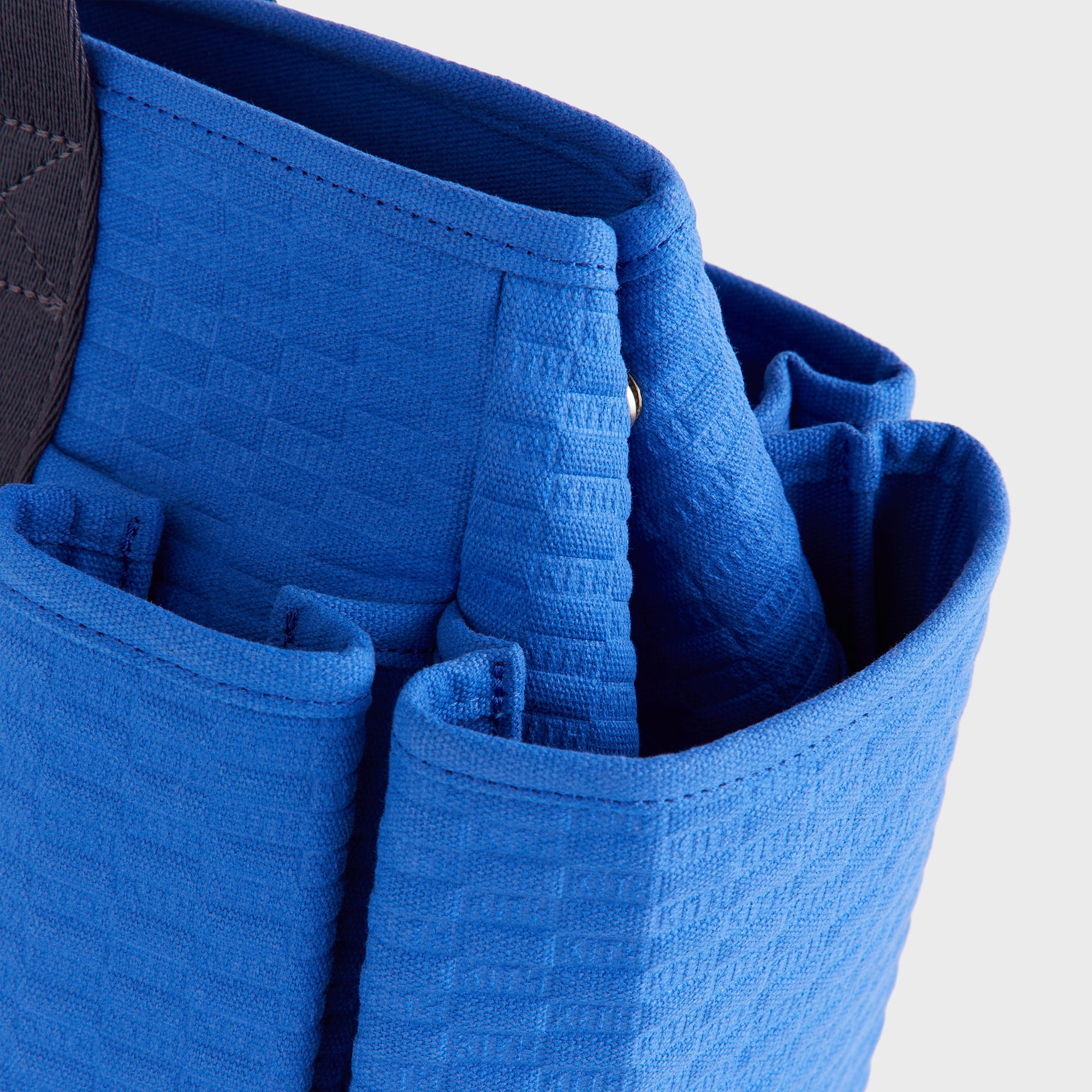 Kith Monogram Canvas Tote Bag - Lake – Kith Japan