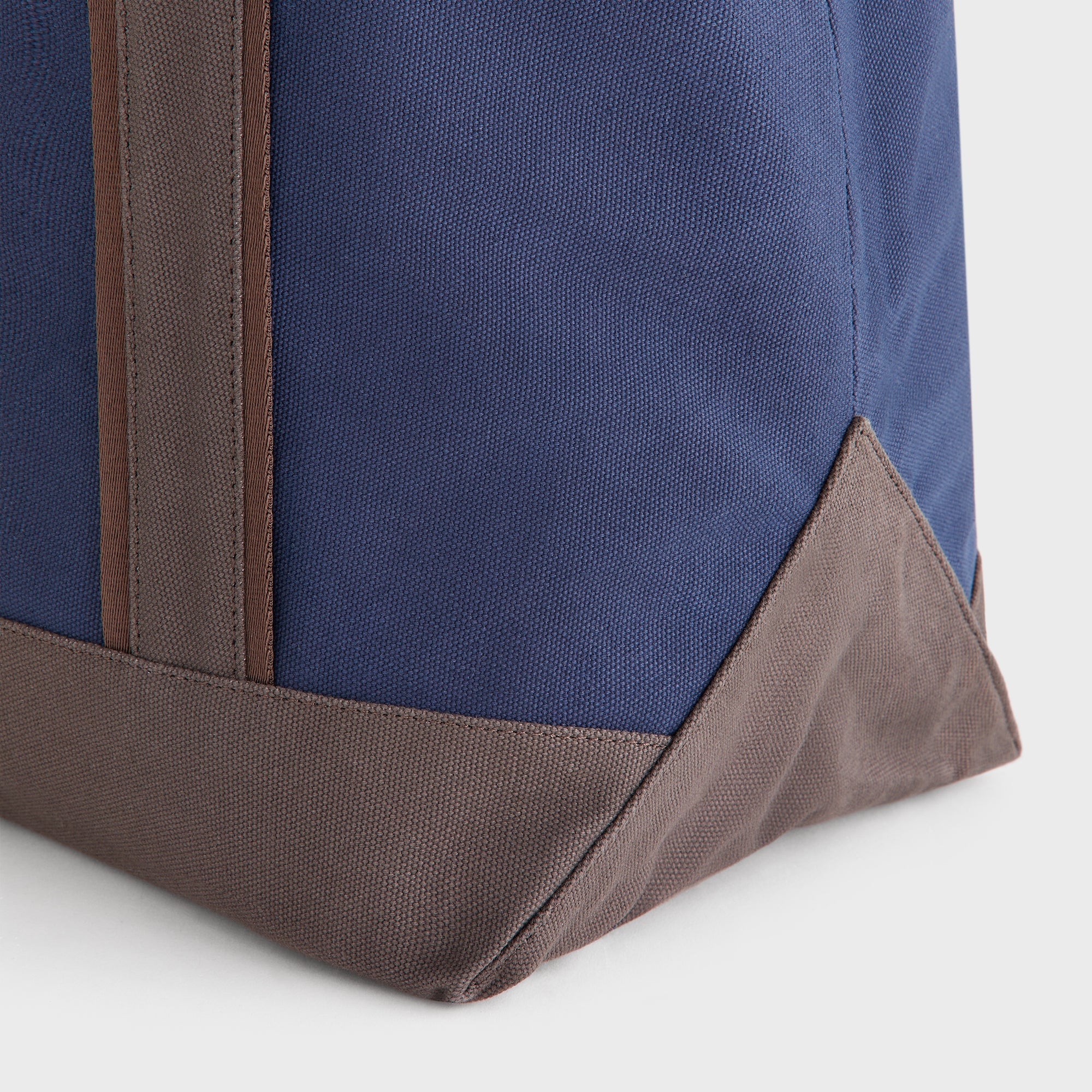 Kith Embroidered Canvas Tote Bag - Nocturnal – Kith Japan