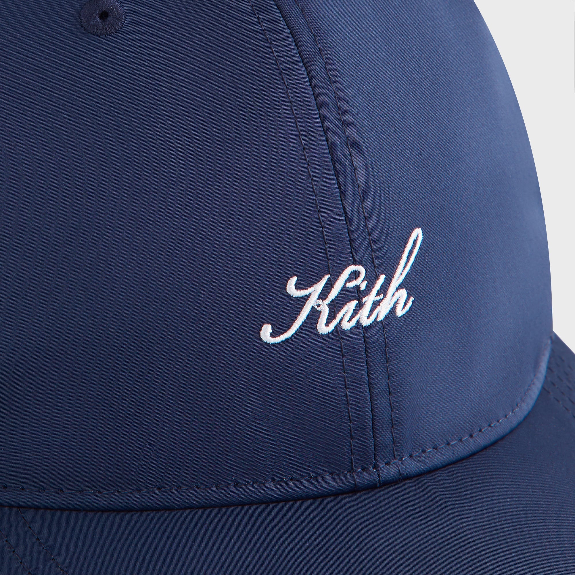 Kith ツートーン 刺繍キャップ Kith Women Script New York Colorblock Classic Cap - Sandrift