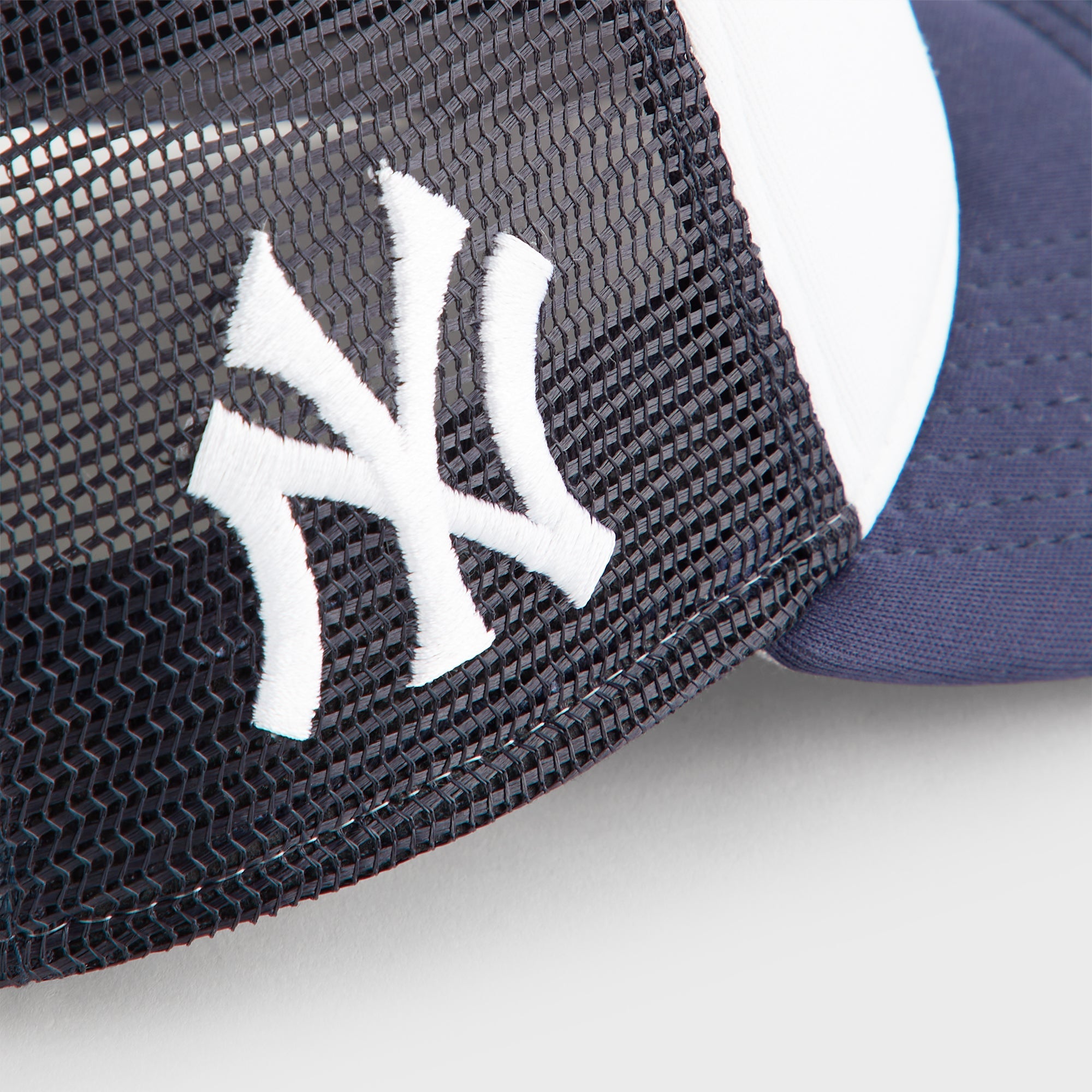 Kith & New Era for the New York Yankees 9FORTY A Frame Trucker