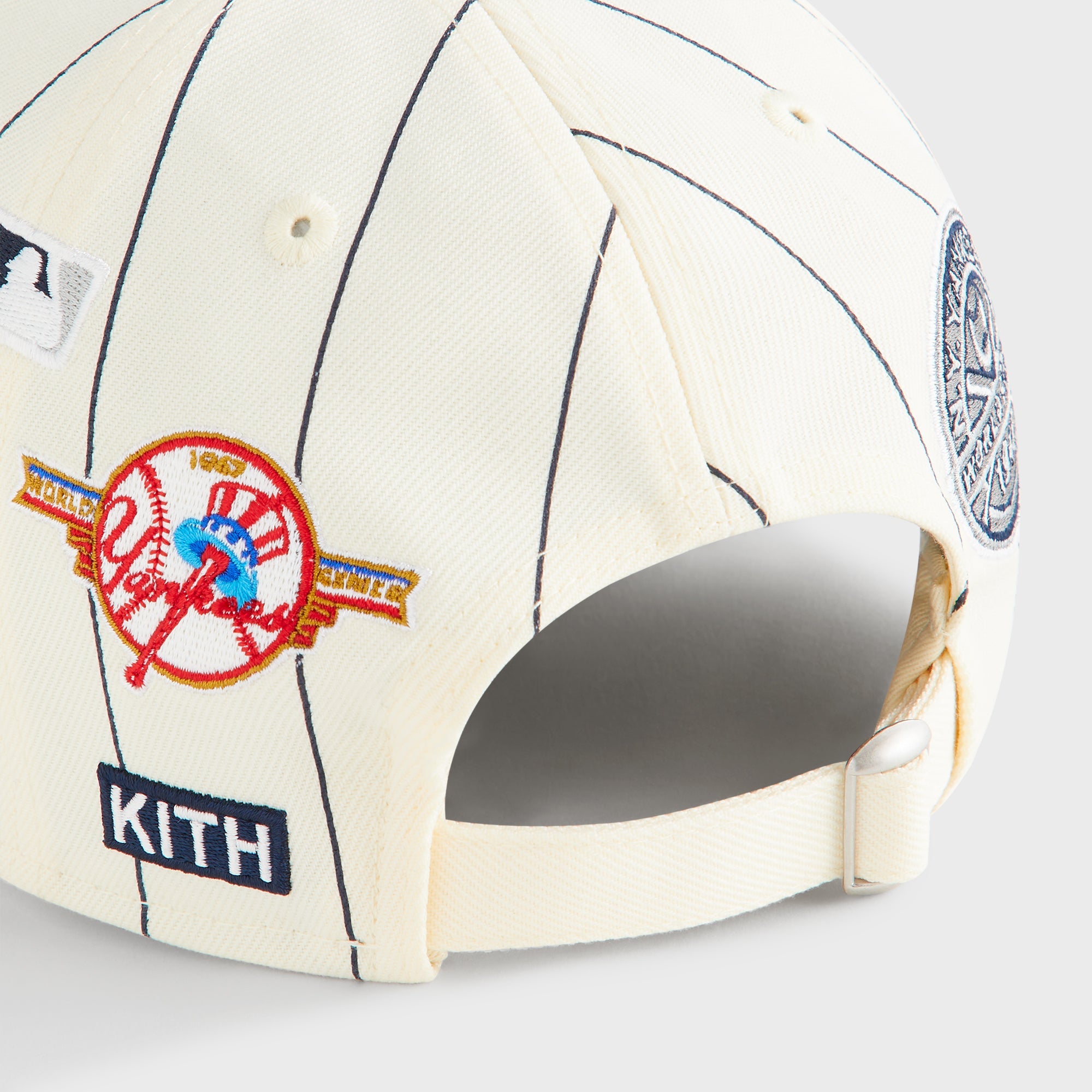 Kith & New Era for the New York Yankees Stripe 9FORTY MCrown A